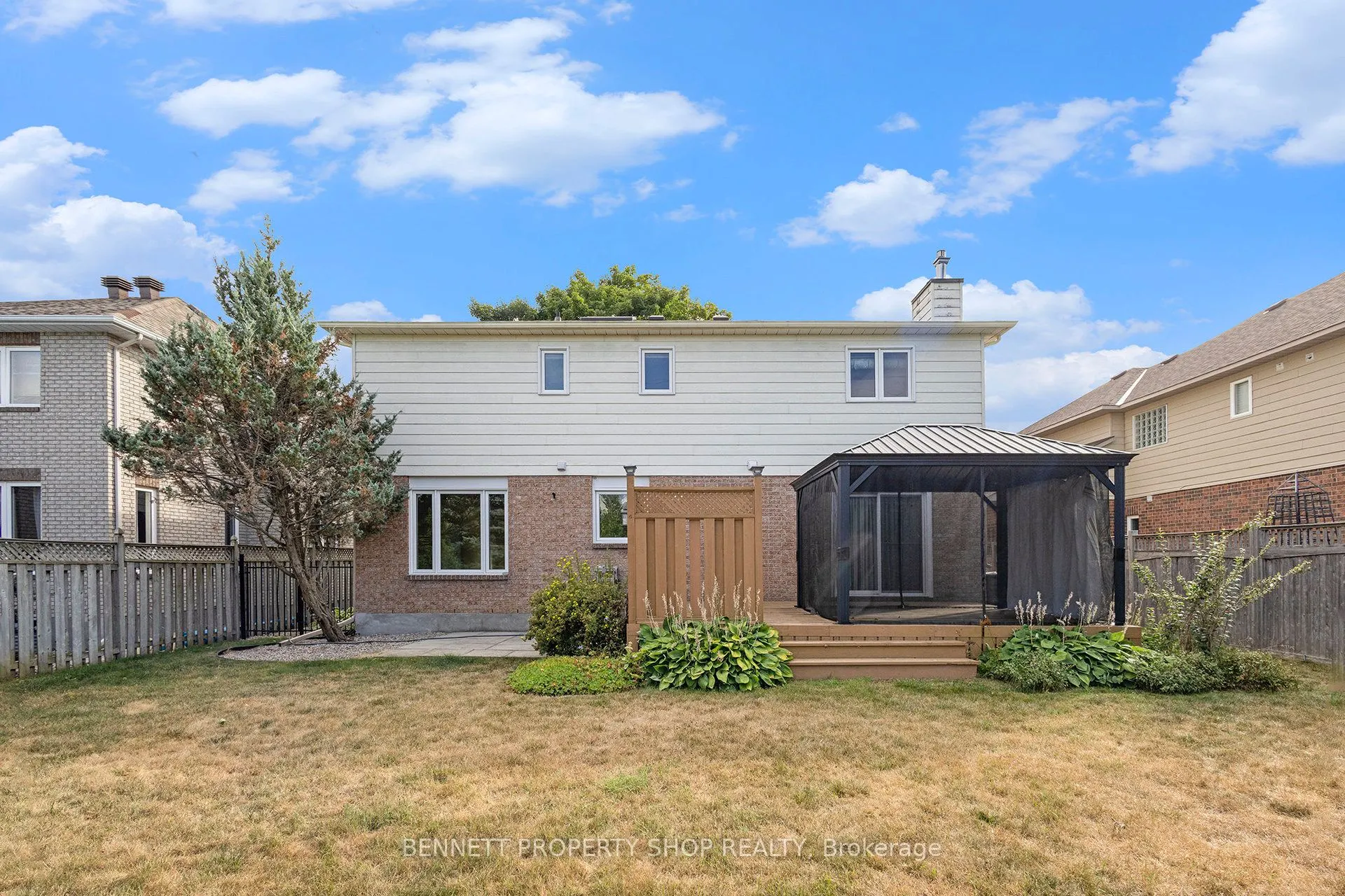 35 Windfield Crescent