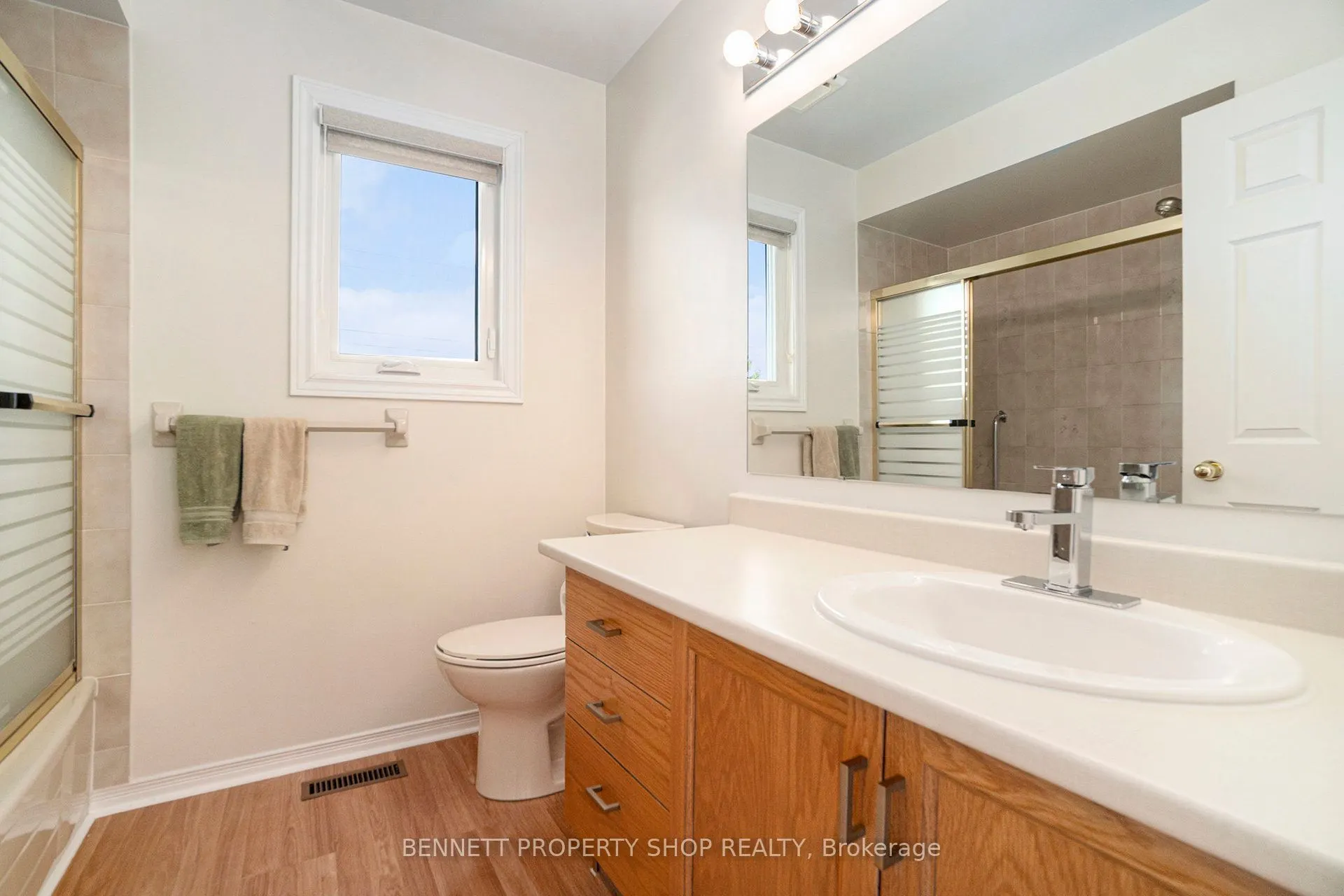 35 Windfield Crescent