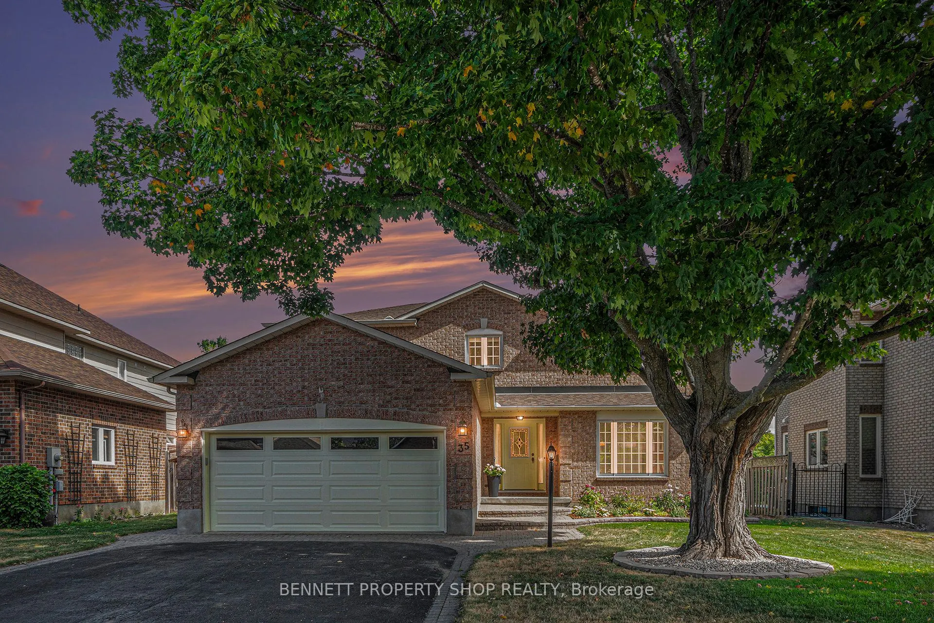 35 Windfield Crescent