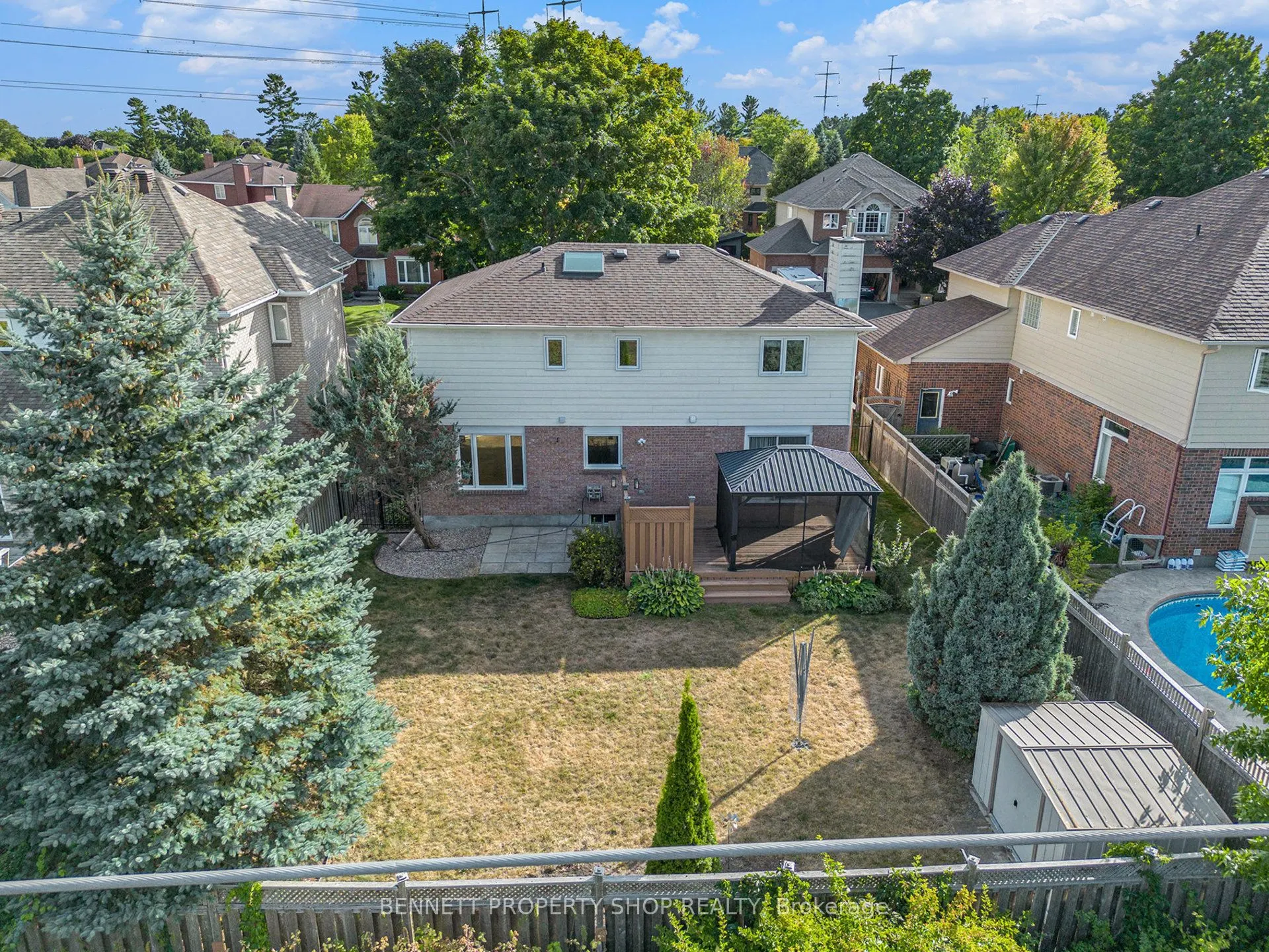 35 Windfield Crescent