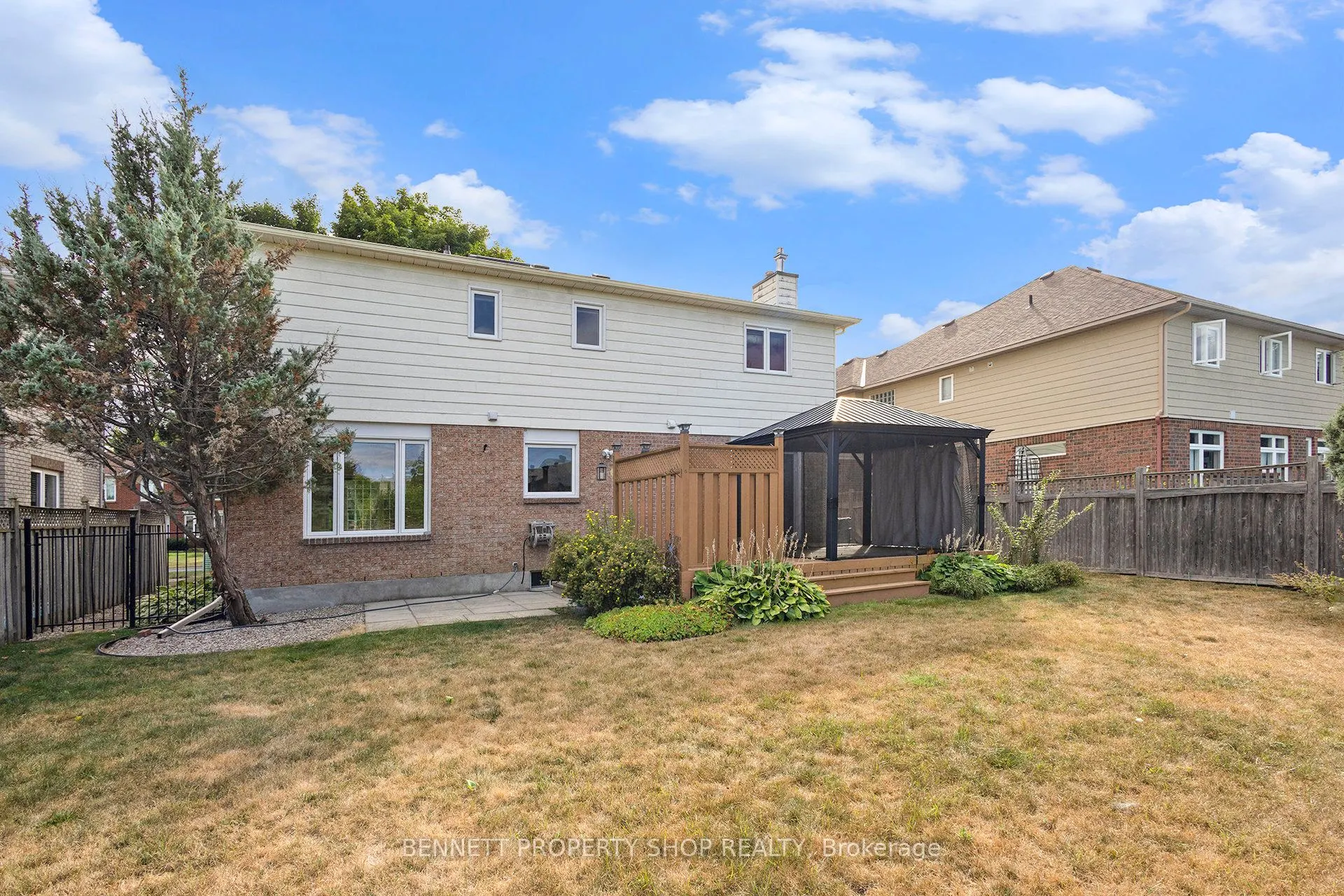 35 Windfield Crescent