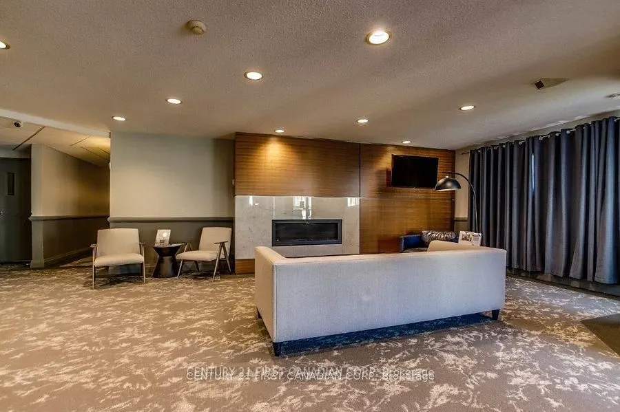 5 Jacksway Crescent, #23