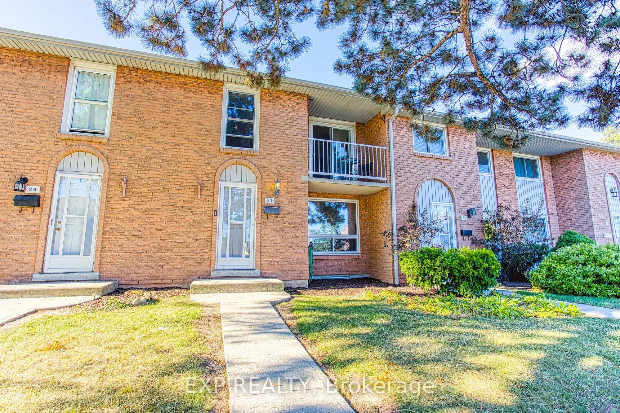 151 Gateshead Crescent, #37