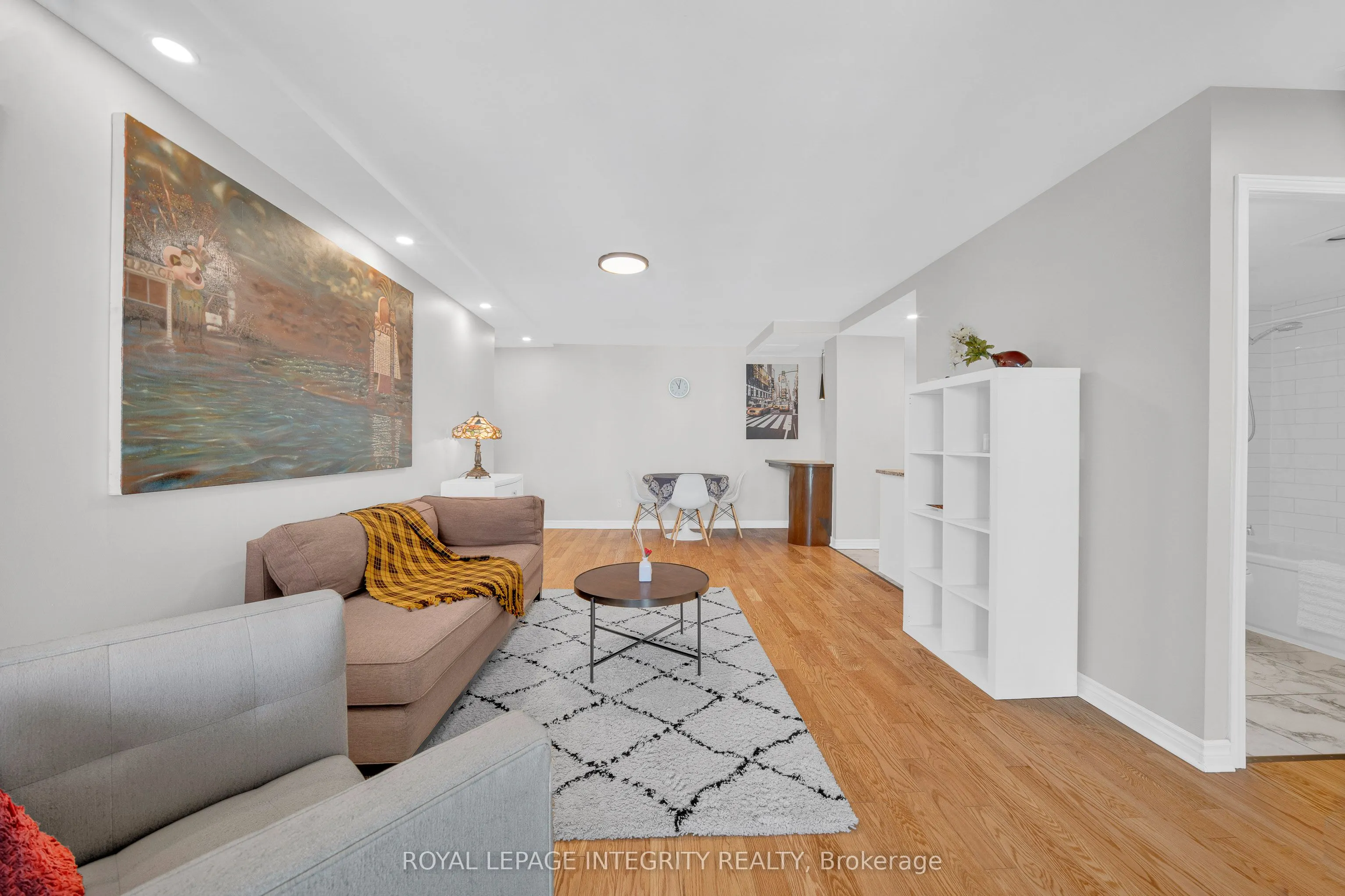 35 Murray Street, #217