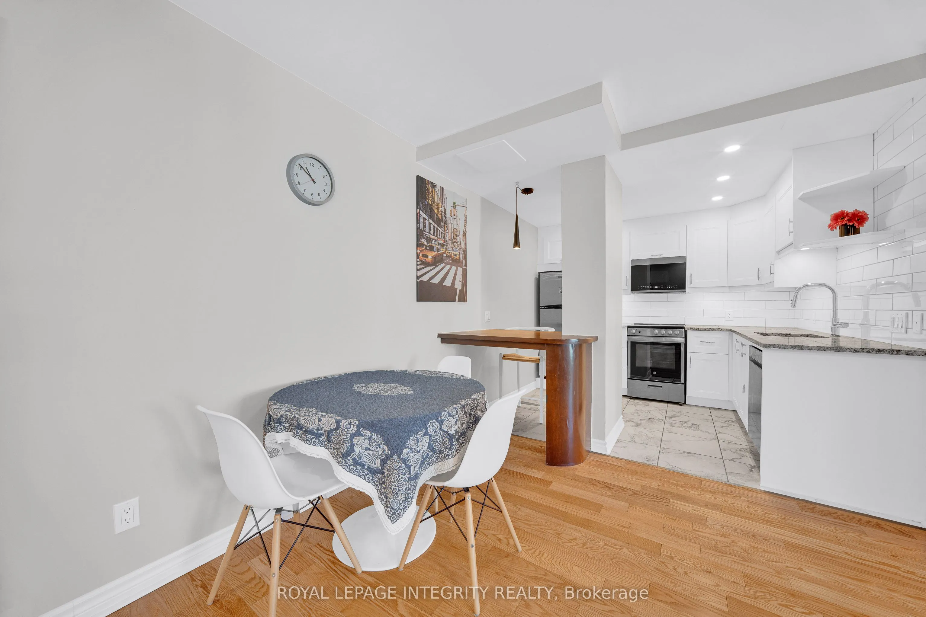 35 Murray Street, #217