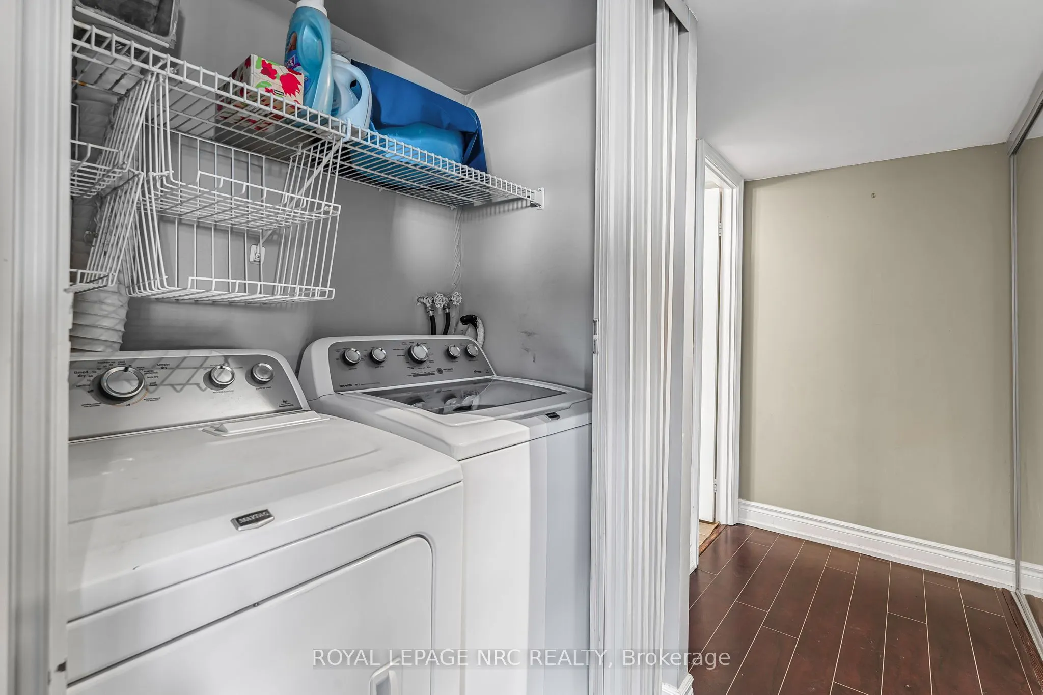 7 Gale Crescent, #PH1