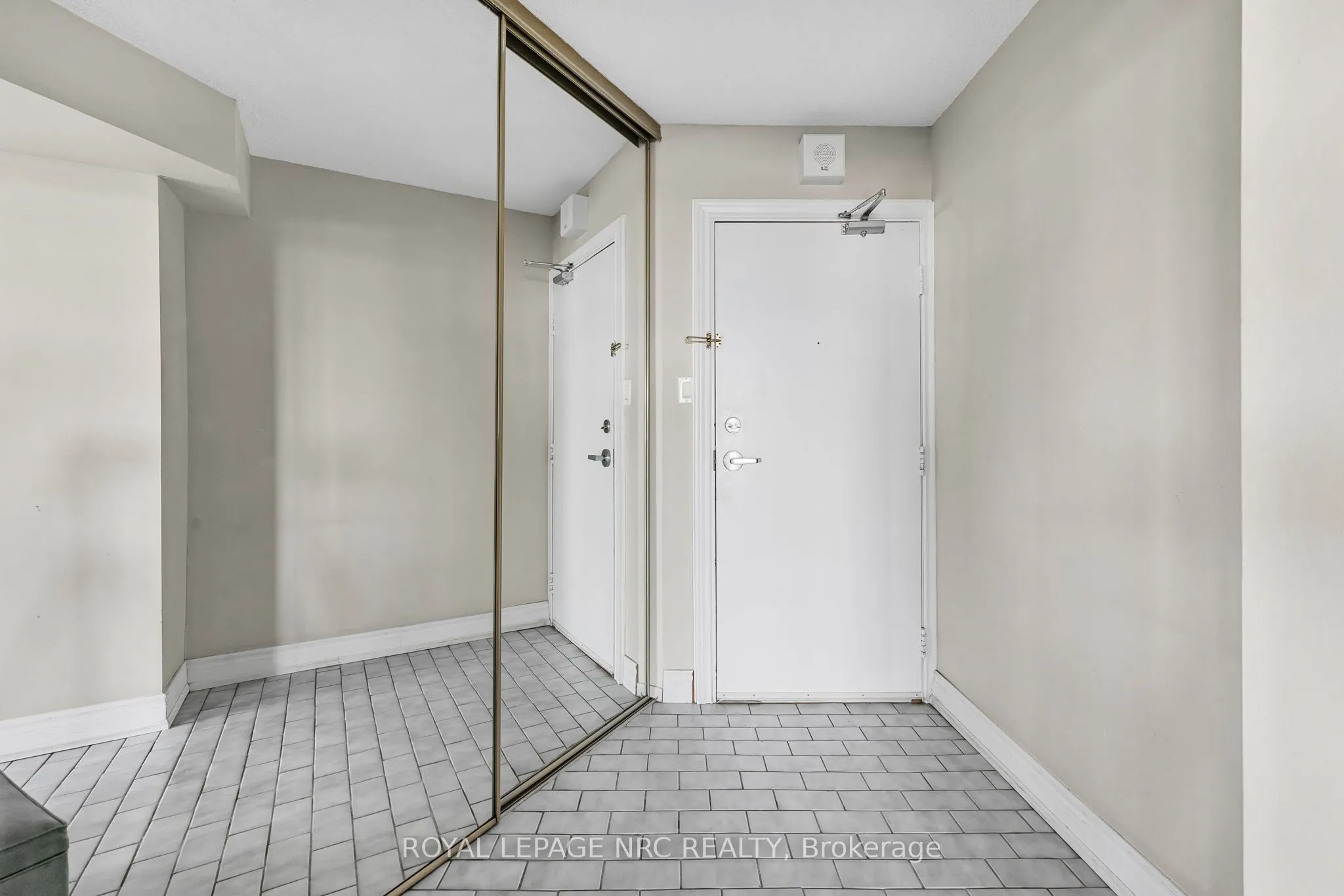 7 Gale Crescent, #PH1