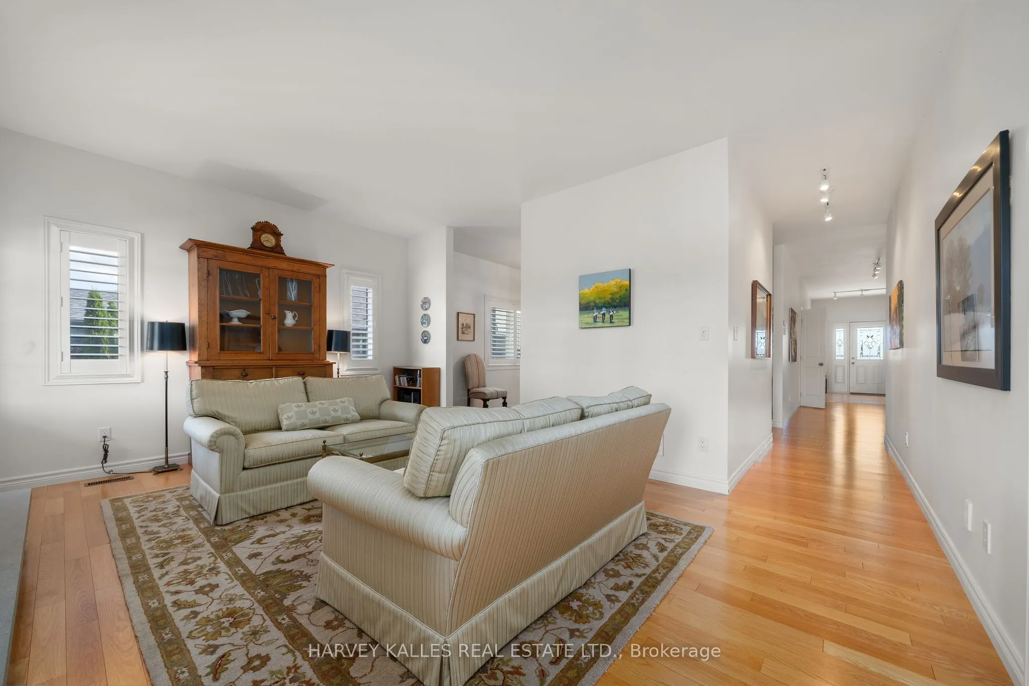 45 Maplehurst Crescent