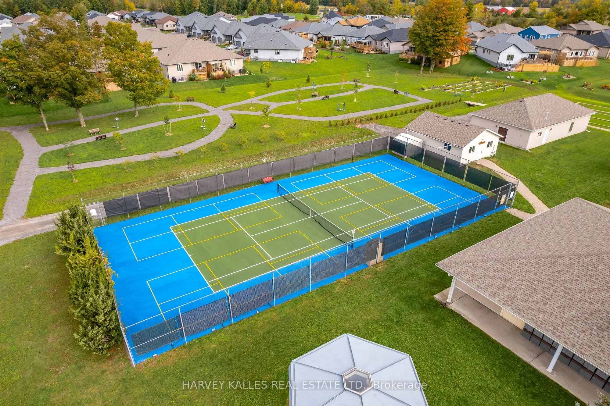 45 Maplehurst Crescent