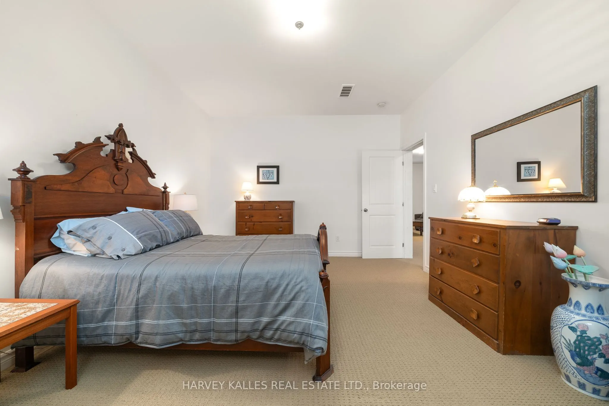 45 Maplehurst Crescent