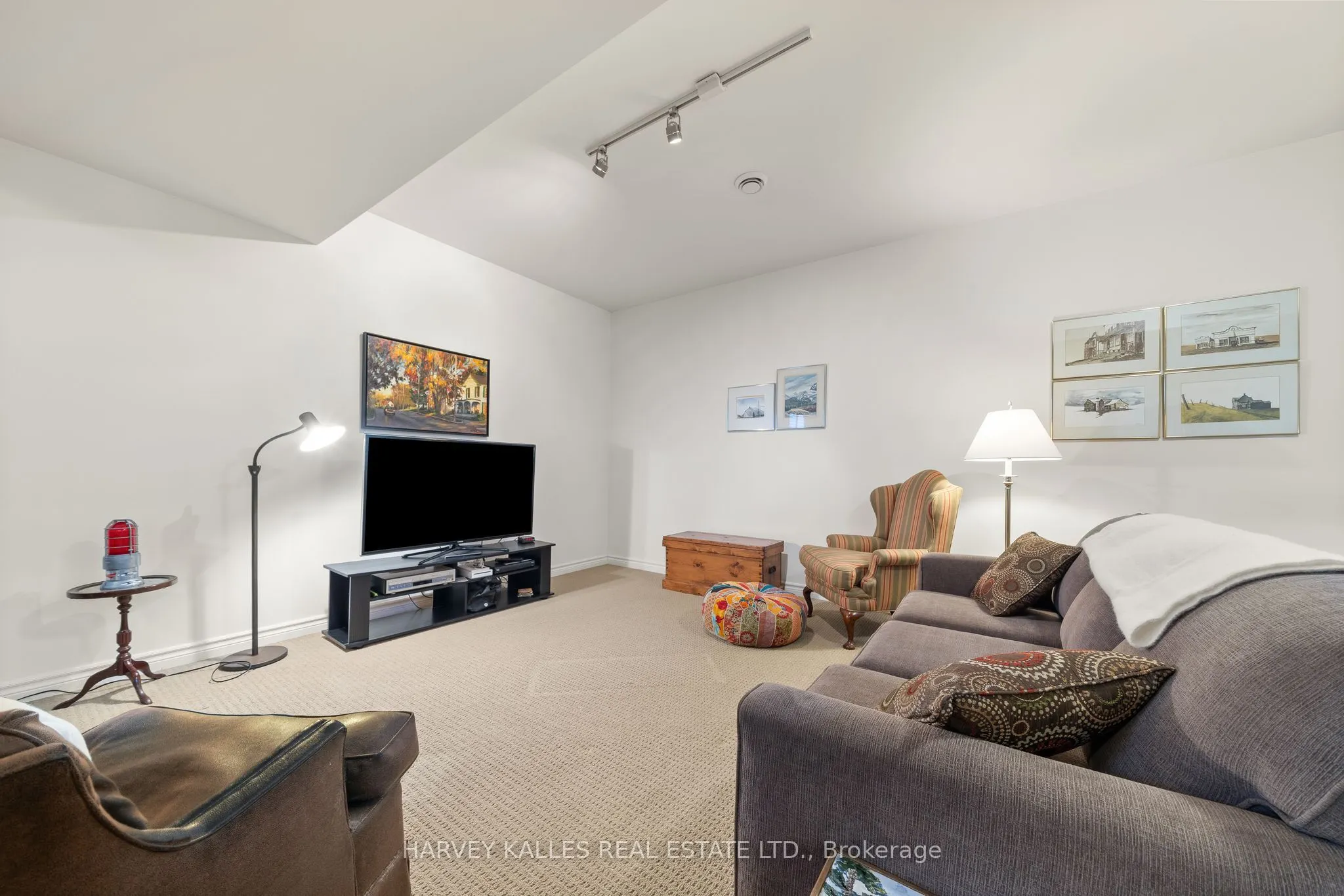 45 Maplehurst Crescent