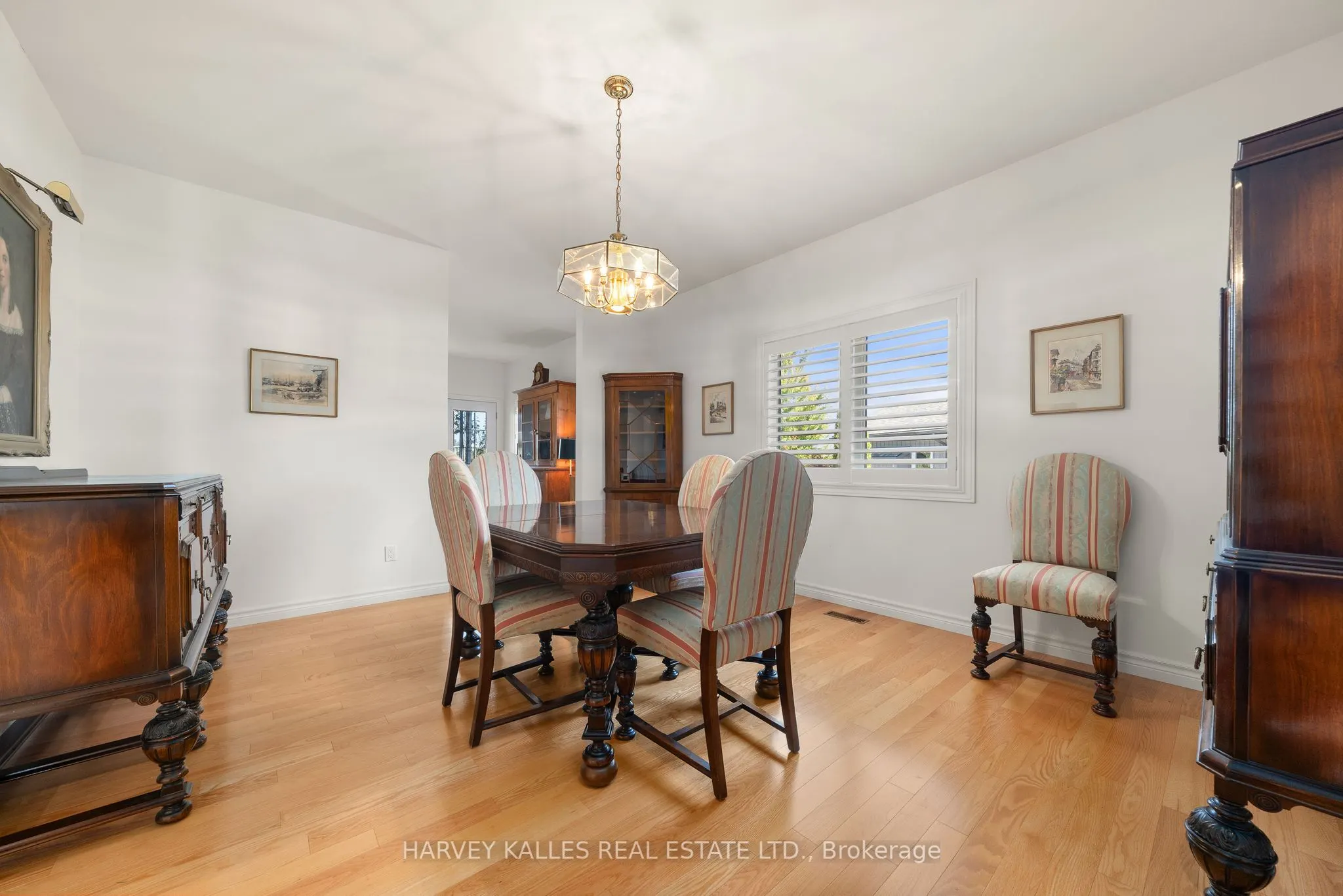 45 Maplehurst Crescent