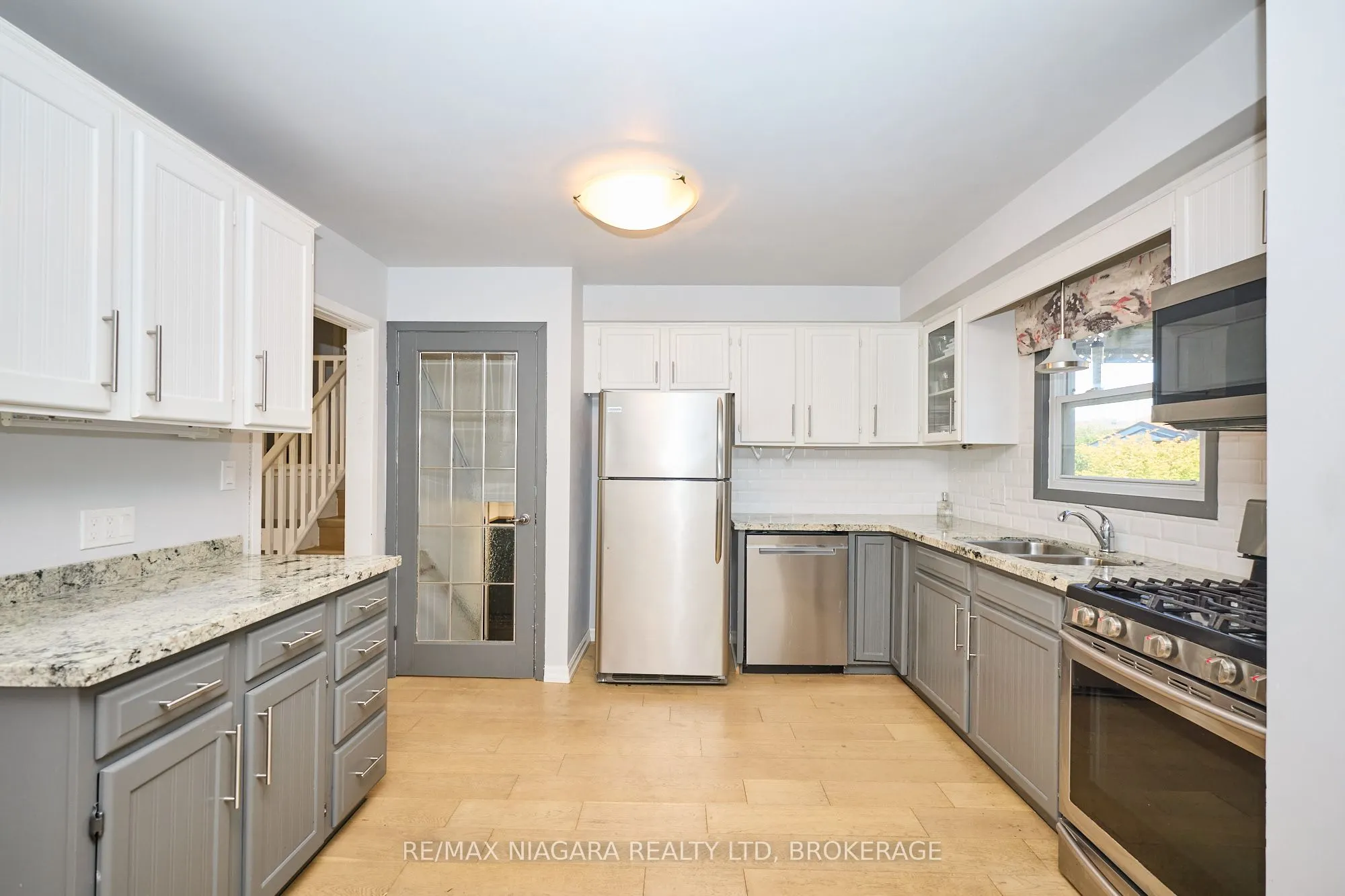 68 Acadia Crescent