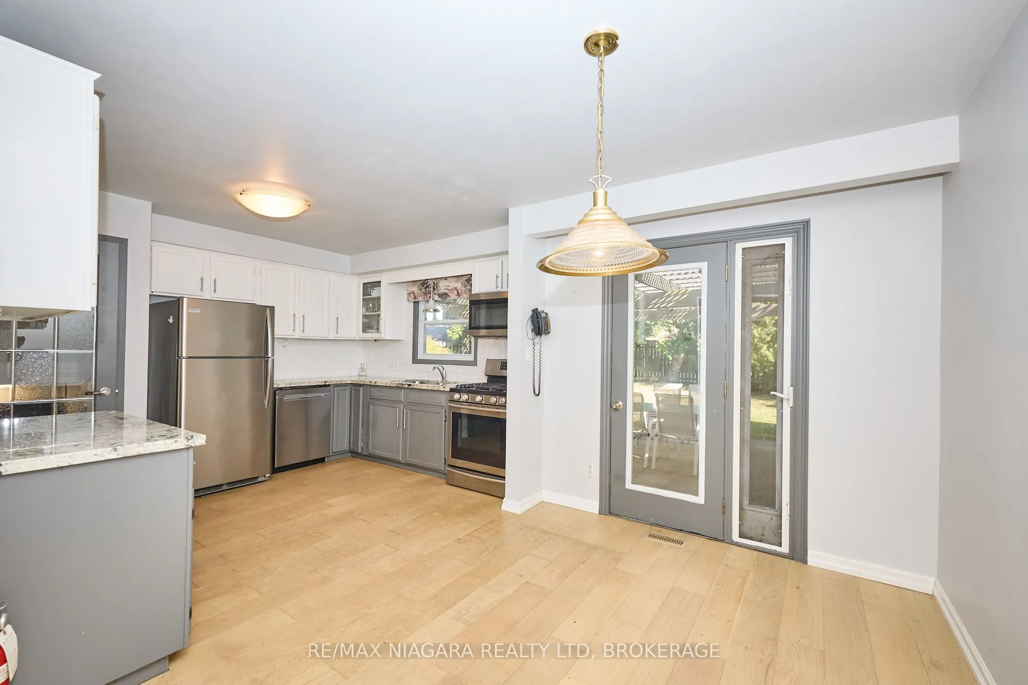 68 Acadia Crescent
