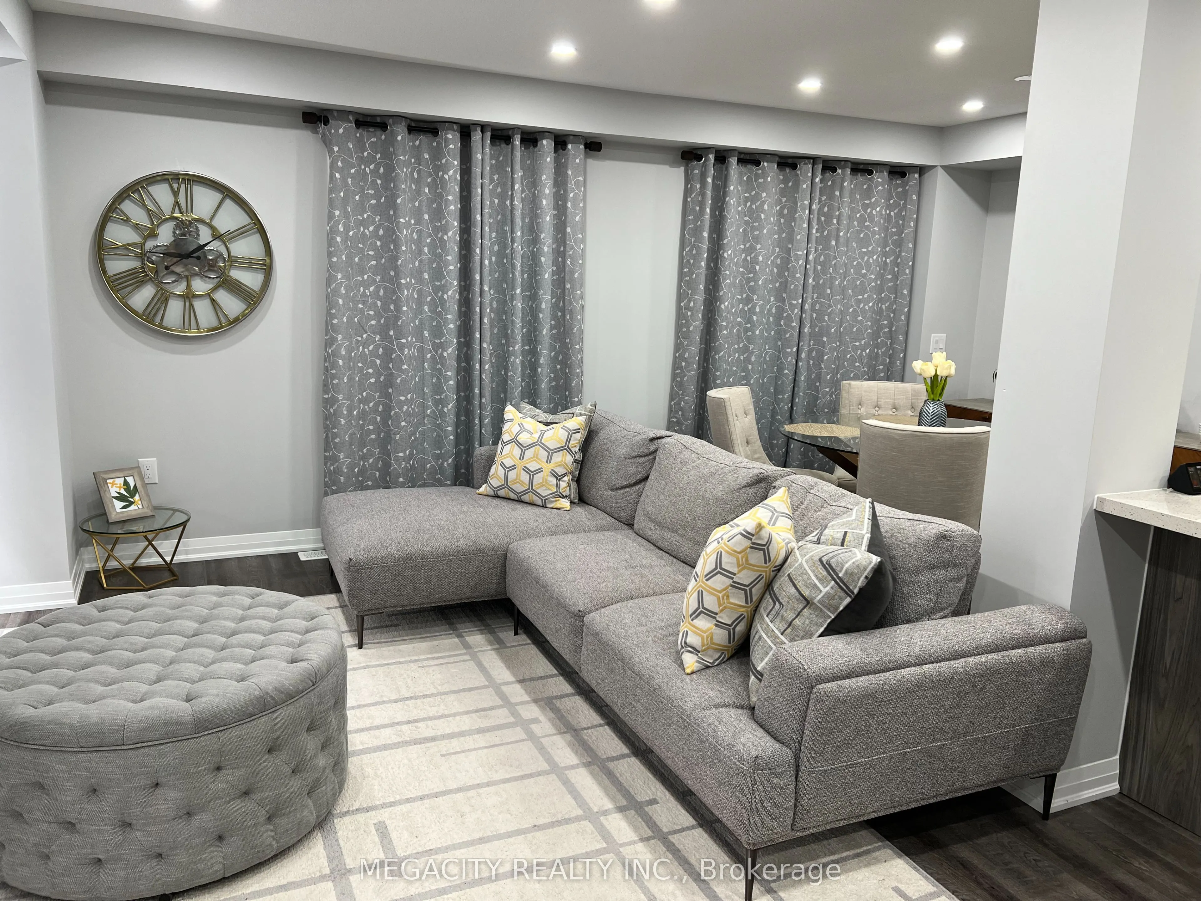 5 Oceanus Avenue