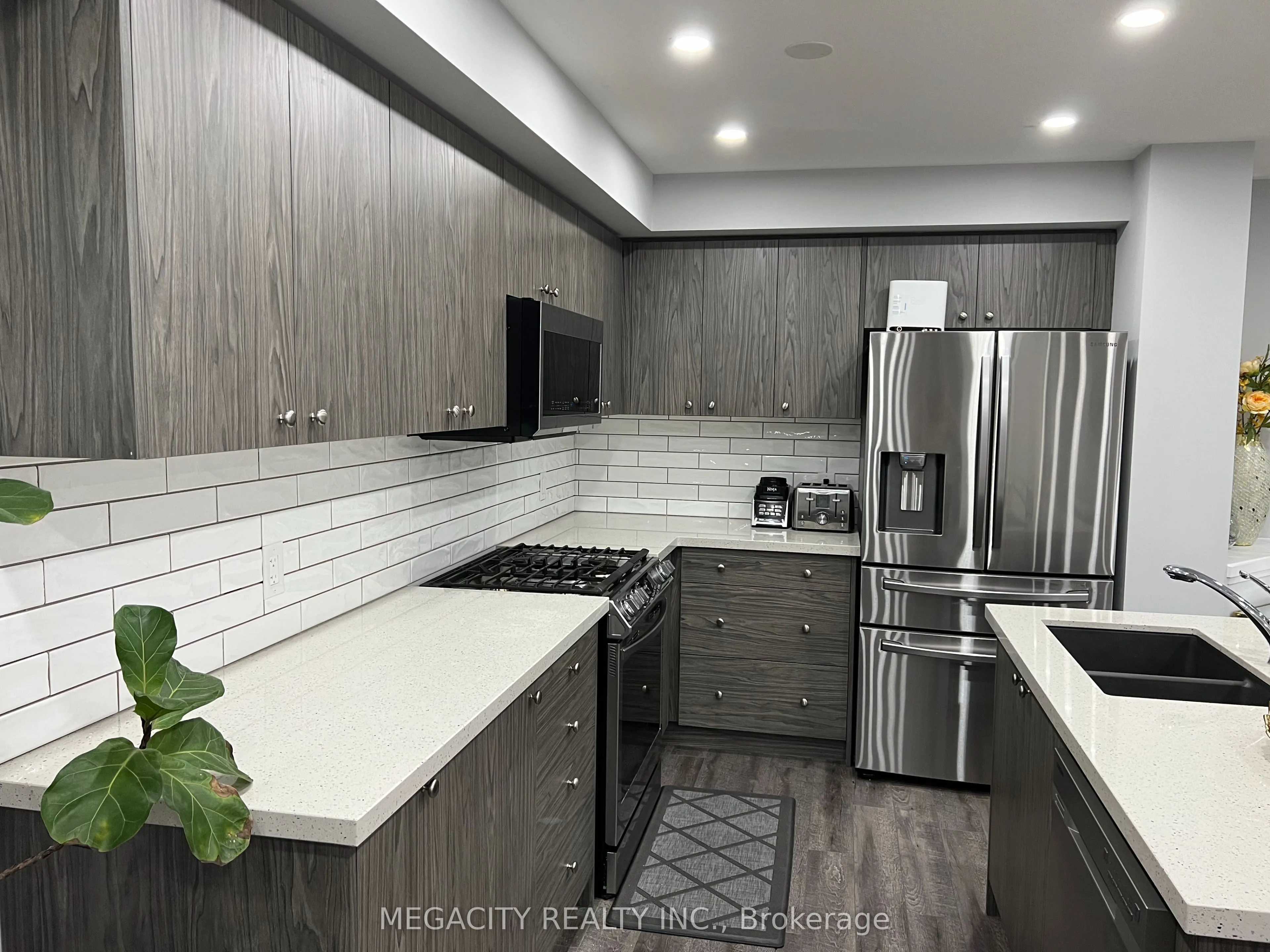 5 Oceanus Avenue