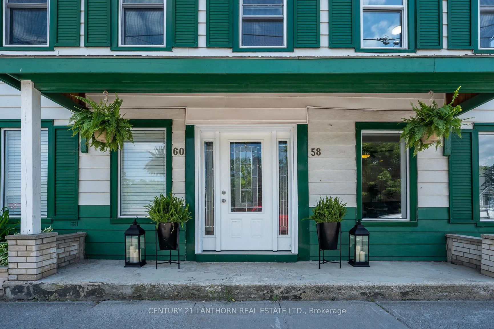 58 Picton Main Street