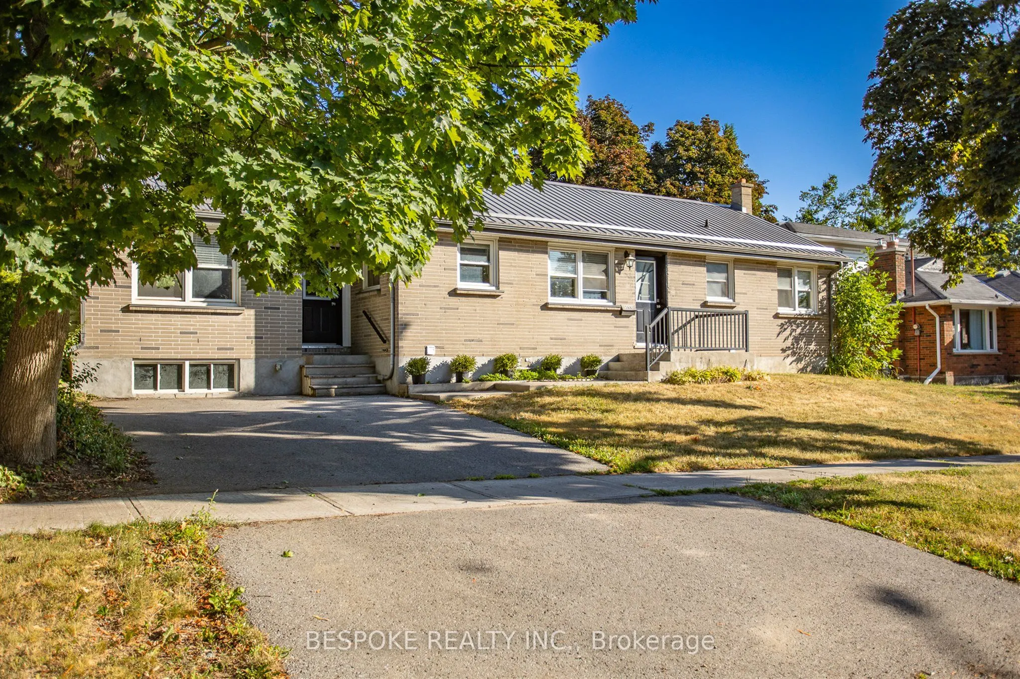 388 Aberdeen Avenue