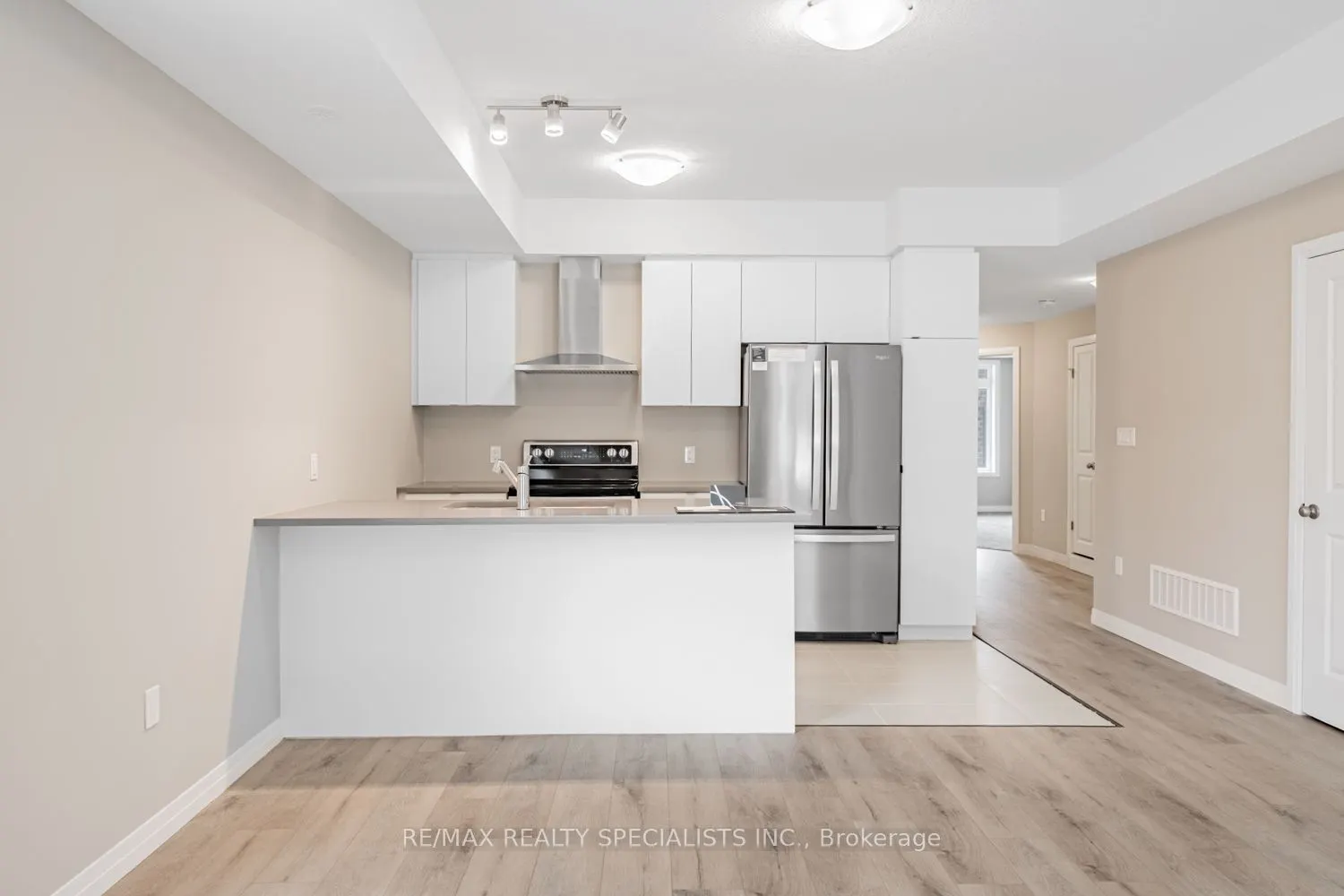 64 Thatcher Drive, #N/A