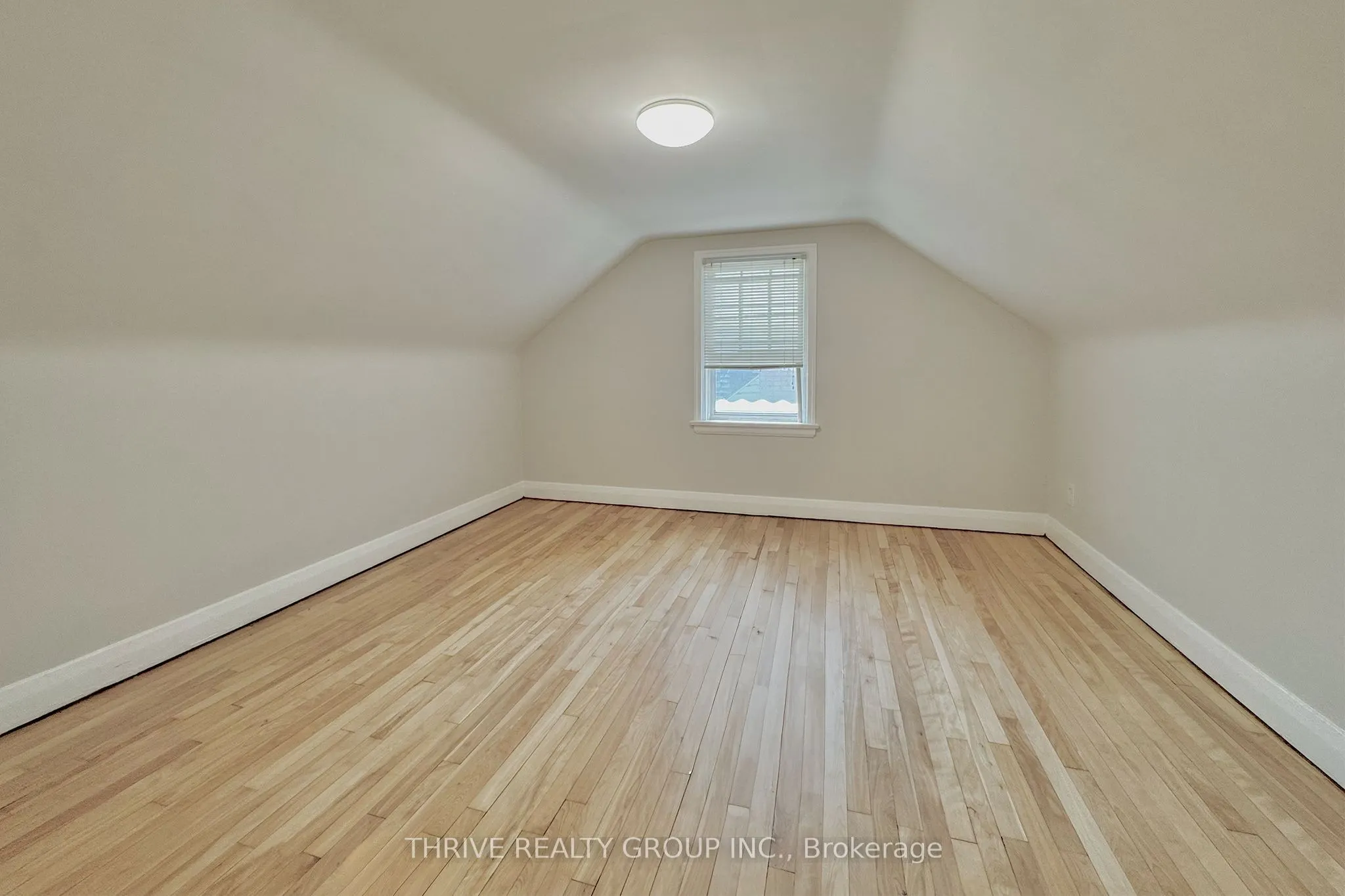 165 Oxford Street W