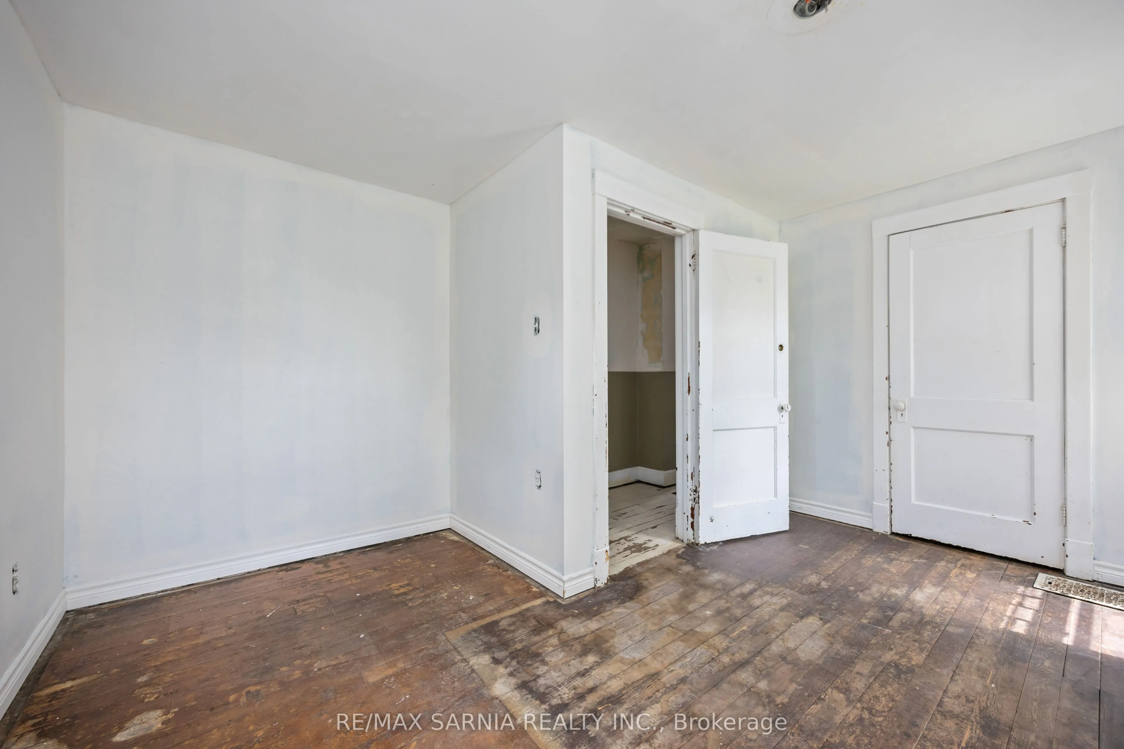 273 Bright Street