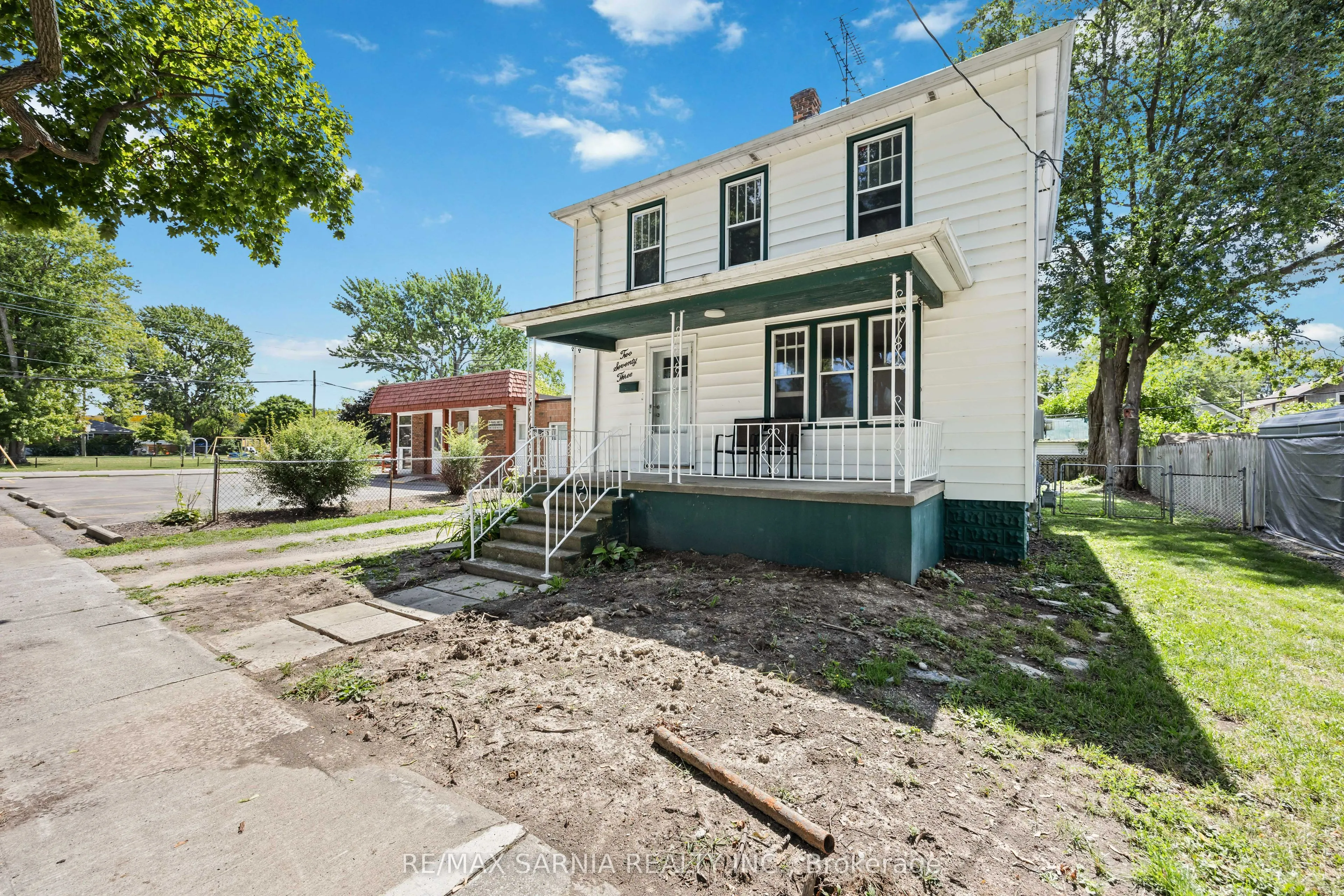 273 Bright Street