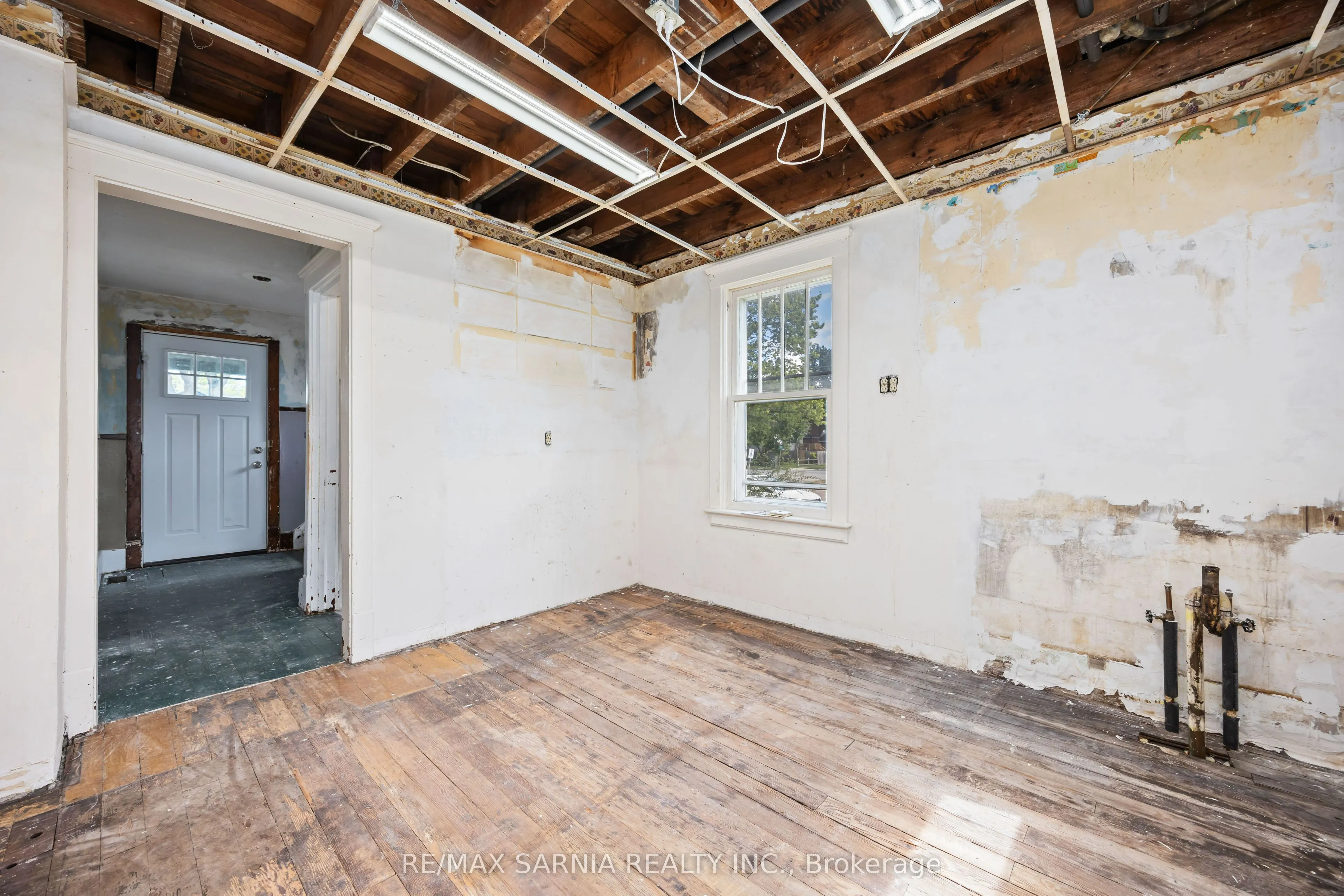 273 Bright Street