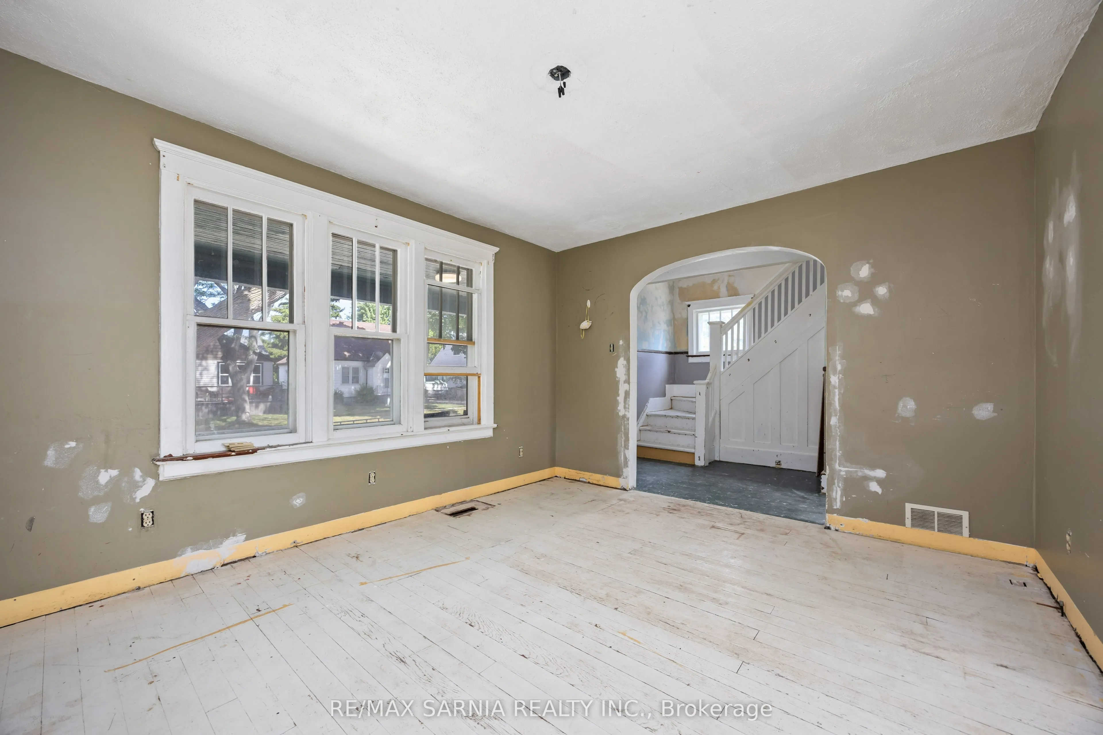 273 Bright Street
