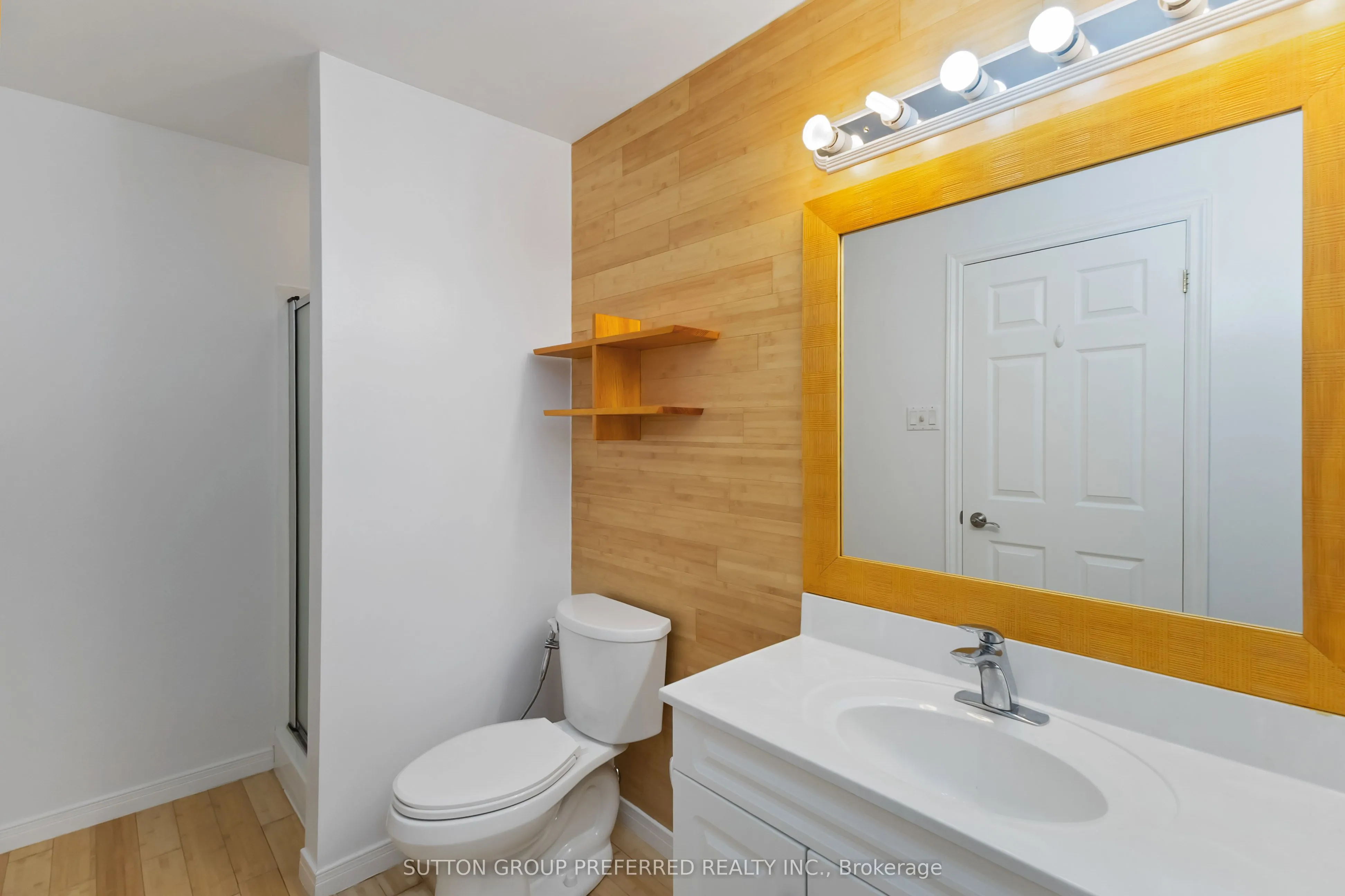 617 Wharncliffe Road S, #2