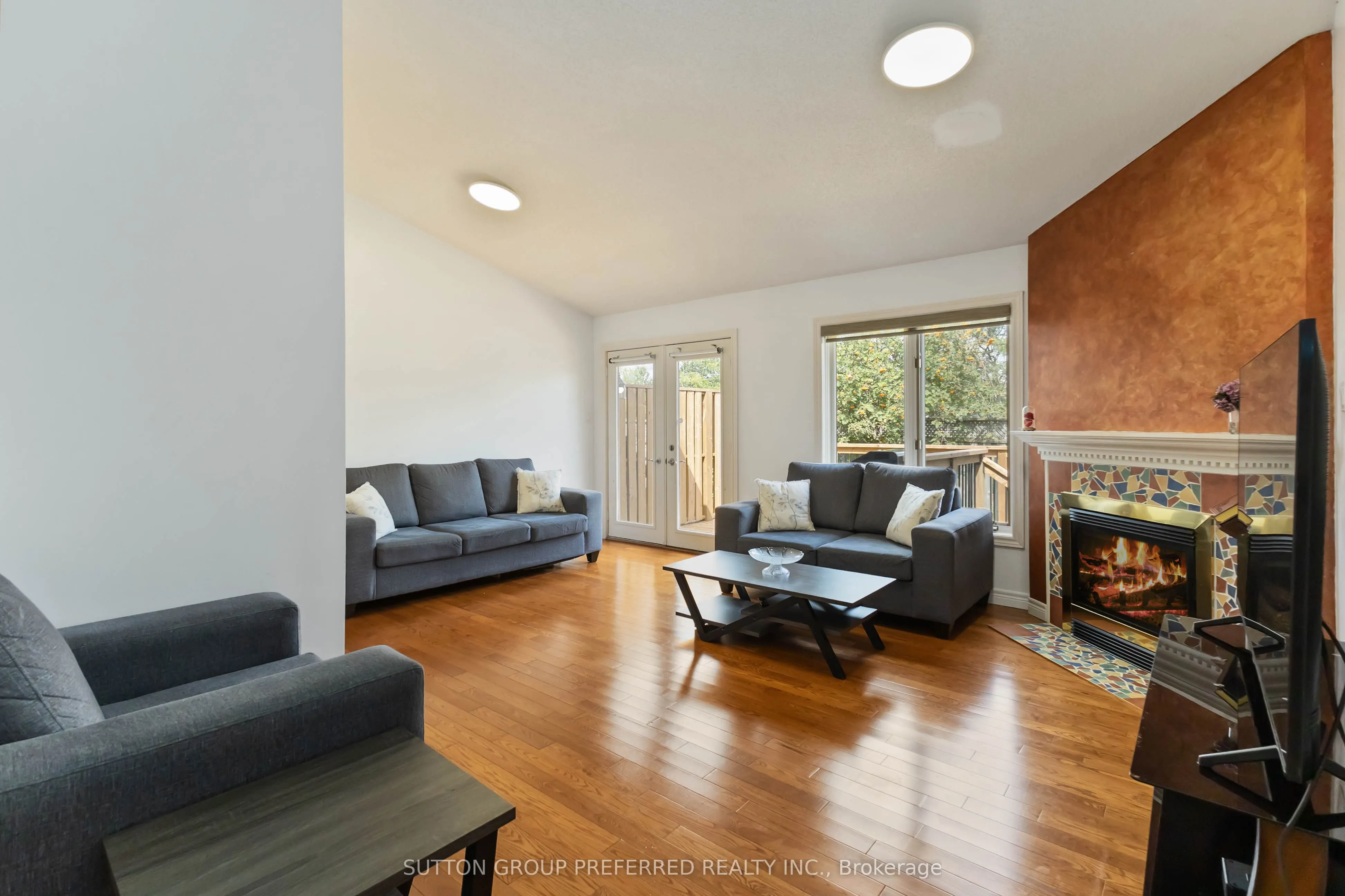 617 Wharncliffe Road S, #2
