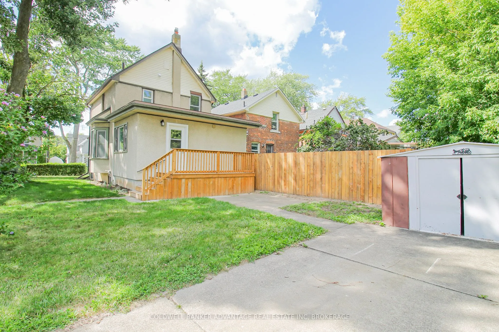 28 Myrtle Avenue