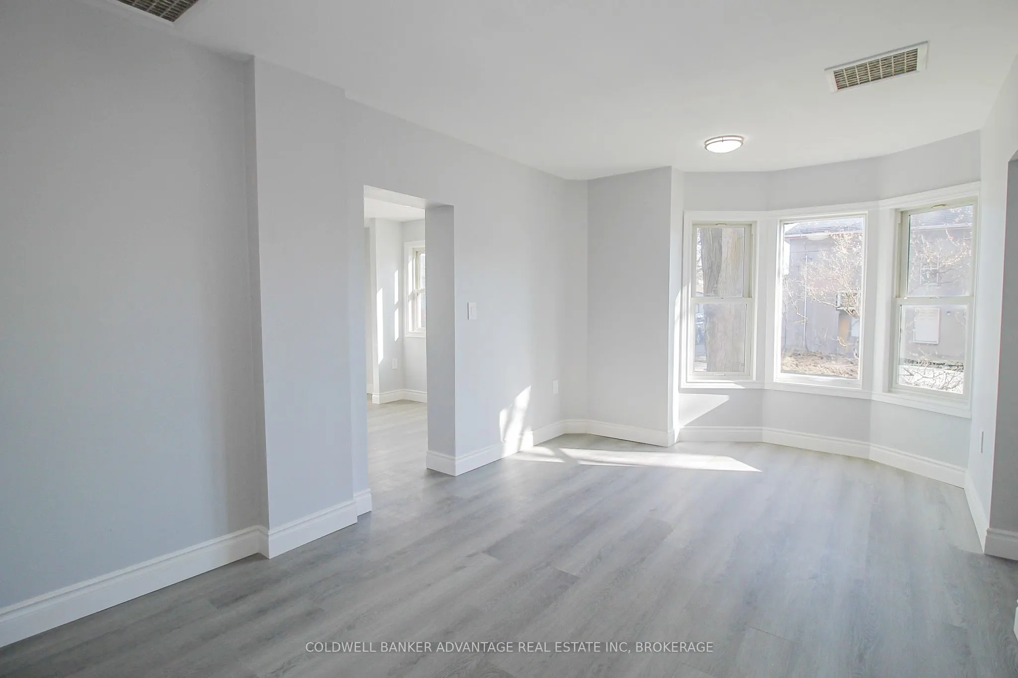 28 Myrtle Avenue