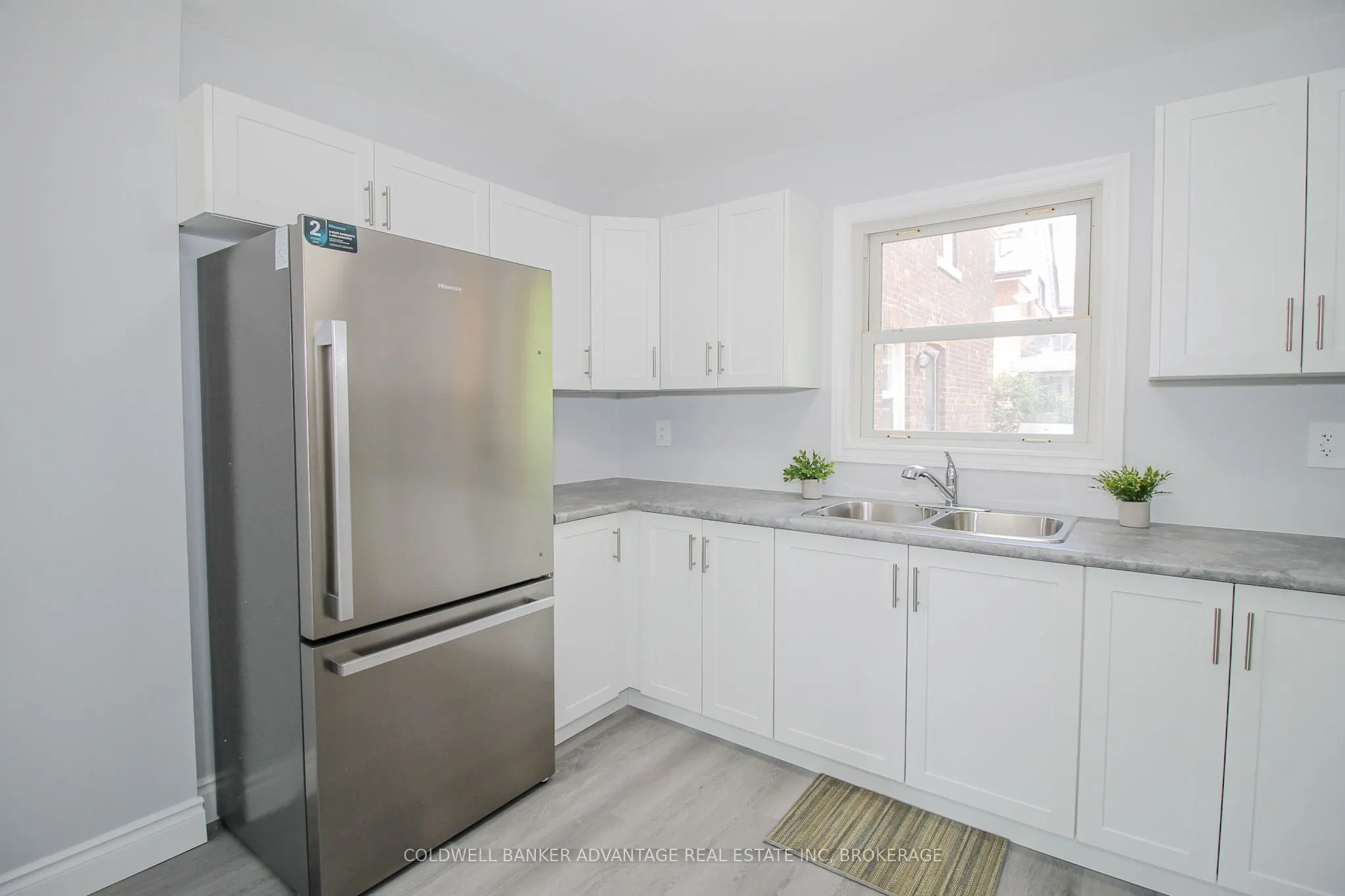 28 Myrtle Avenue