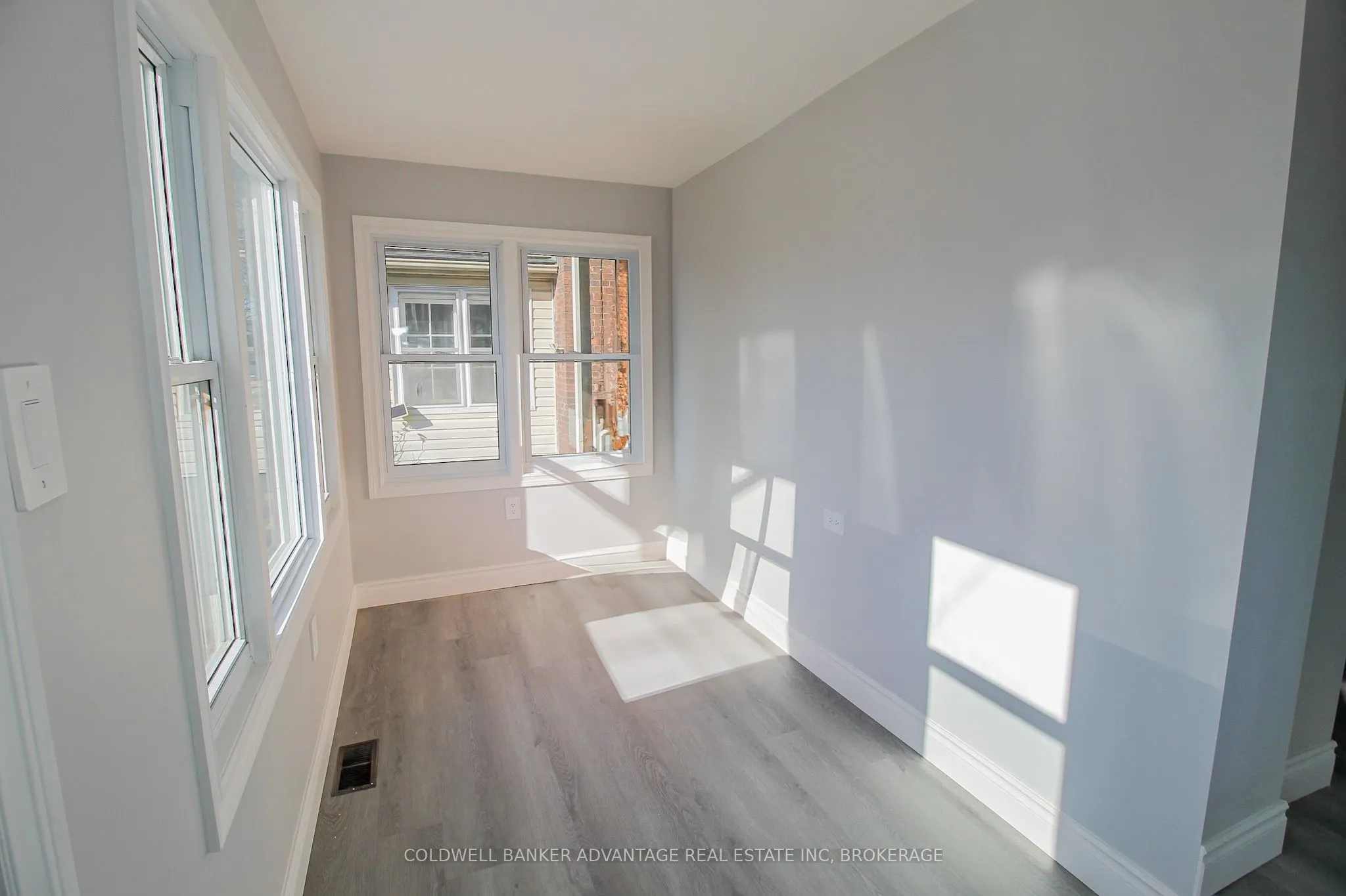 28 Myrtle Avenue