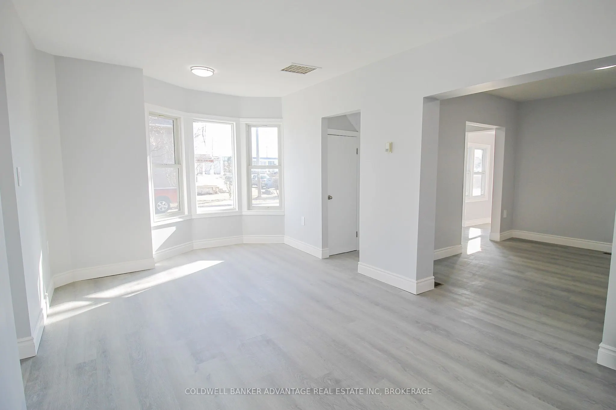 28 Myrtle Avenue