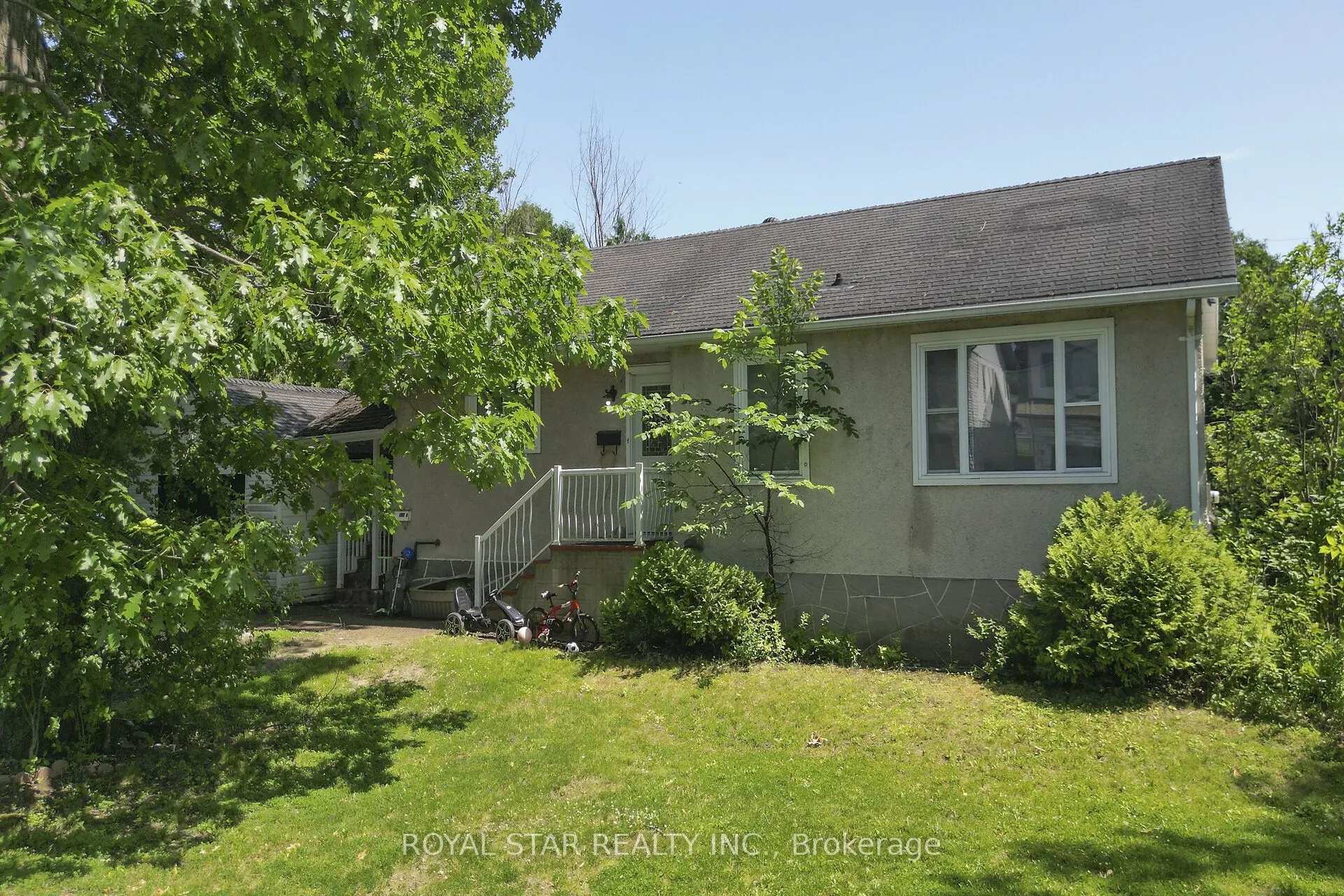 114 Tower Road