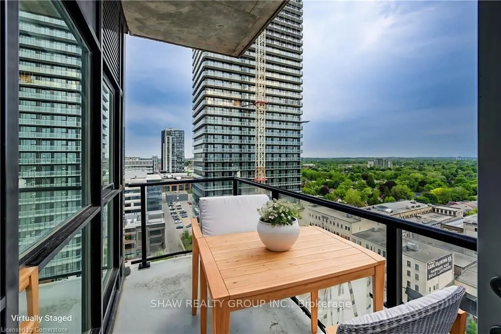 1 Victoria Street S, #1513