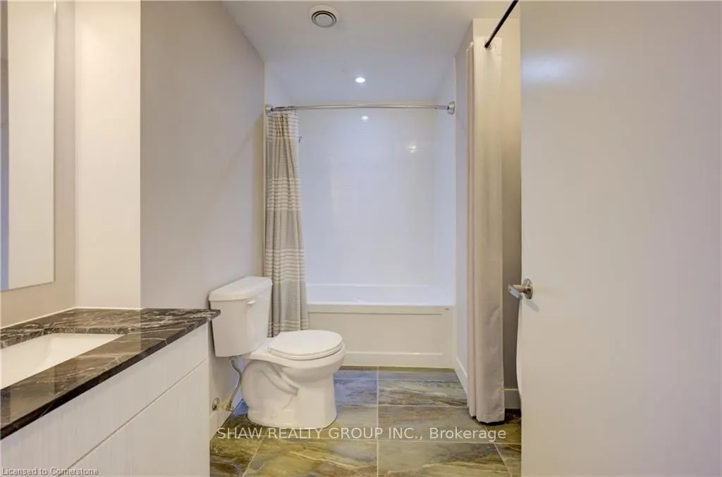 1 Victoria Street S, #1513