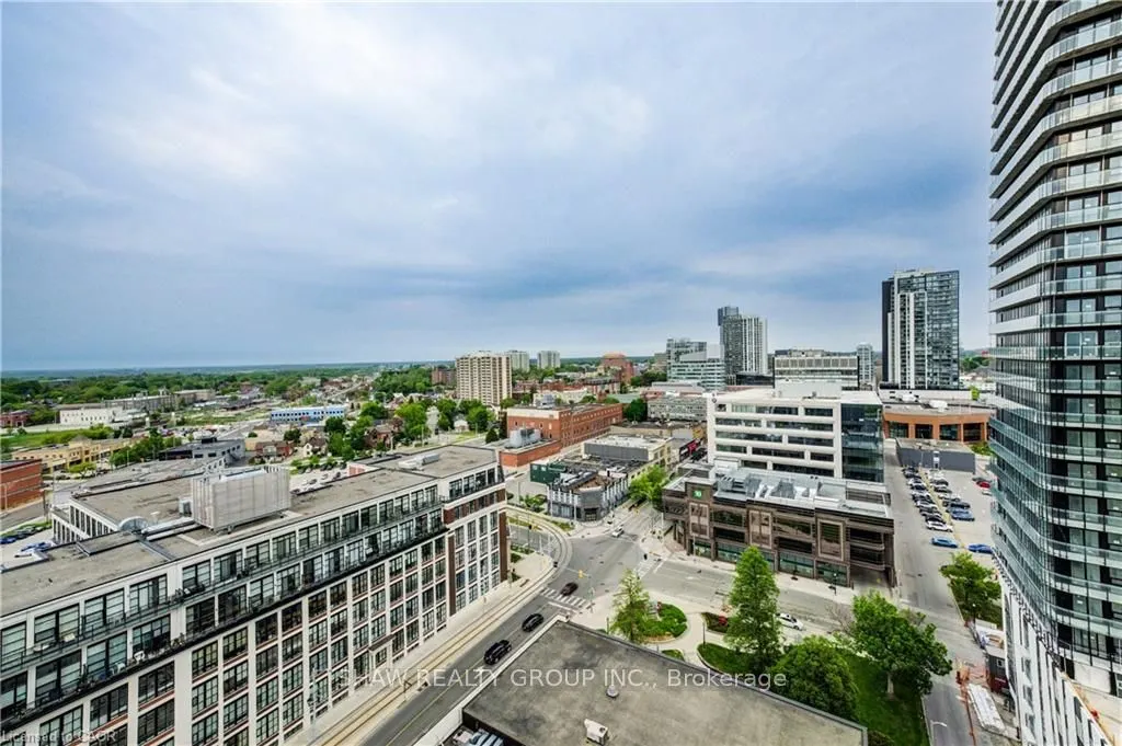 1 Victoria Street S, #1513