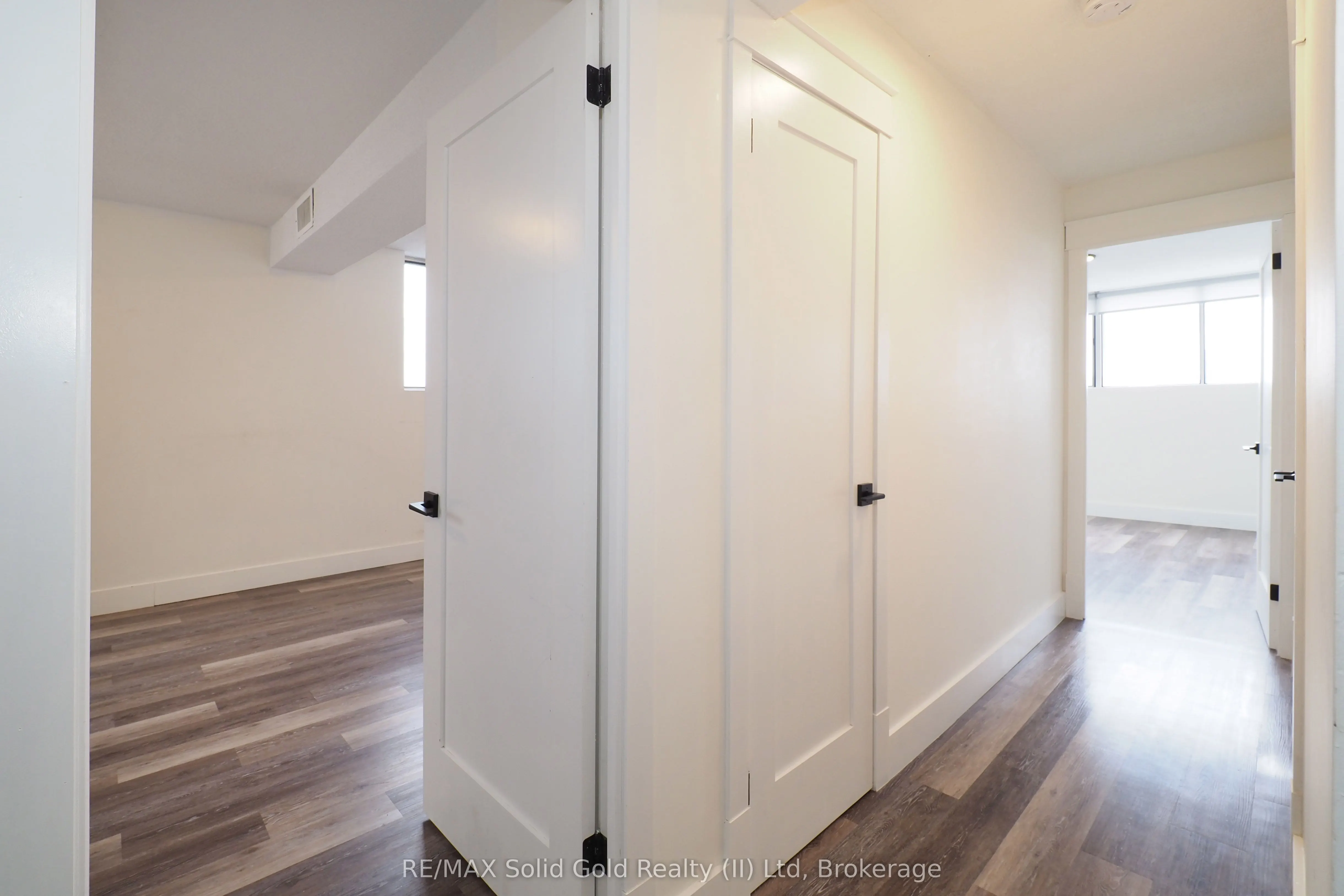 375 King Street N, #1105