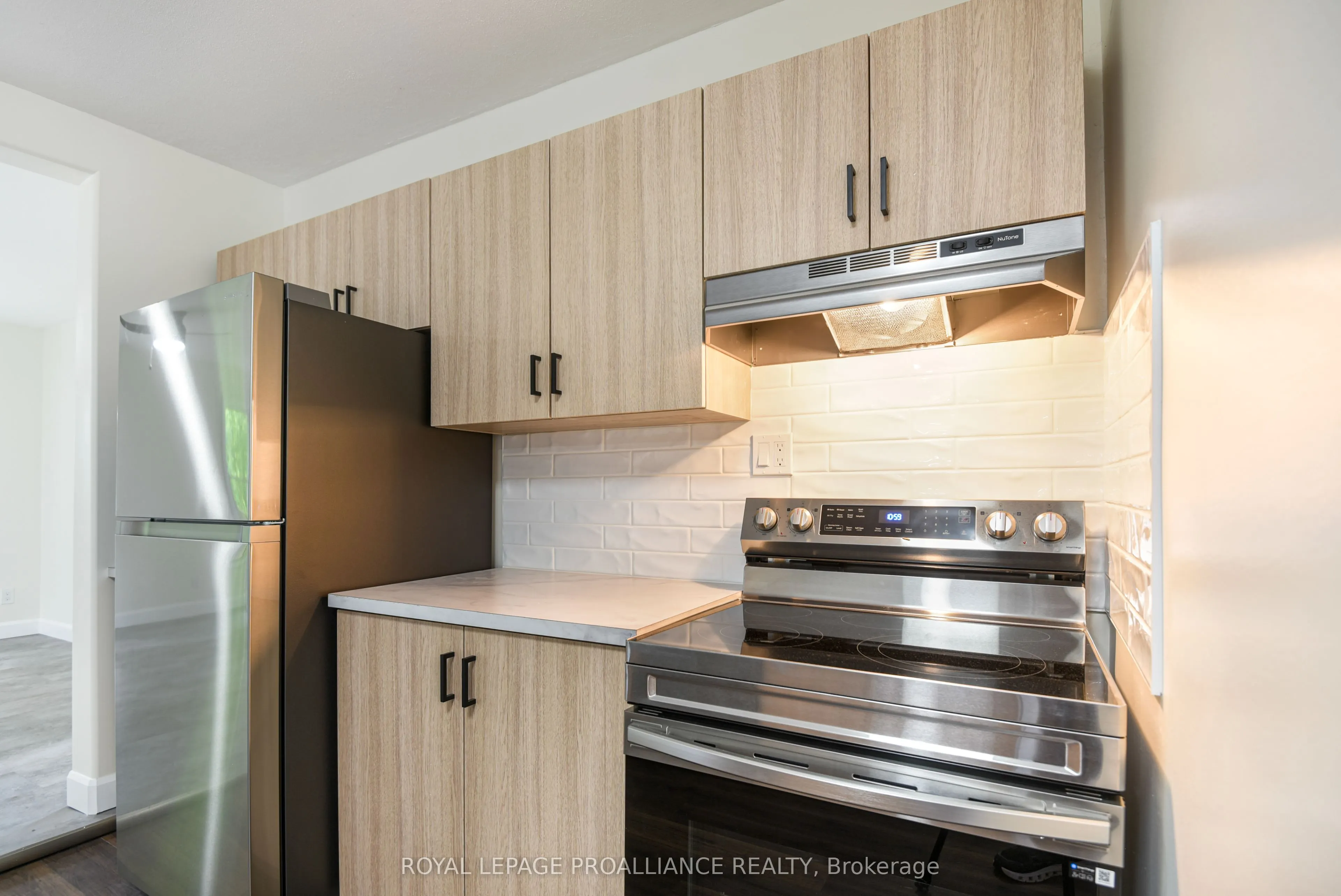 11 Broadway Avenue