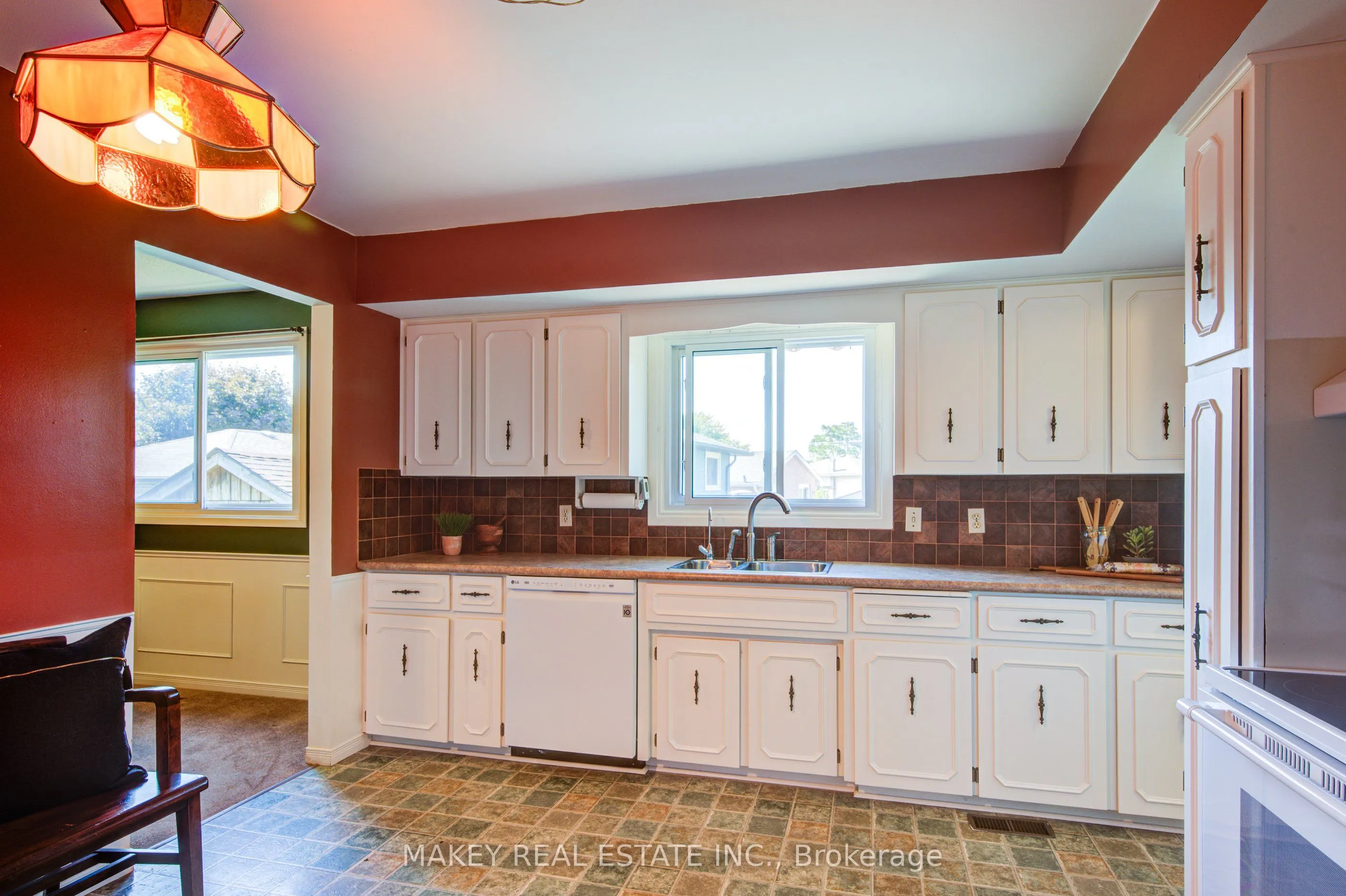 302 Borden Court