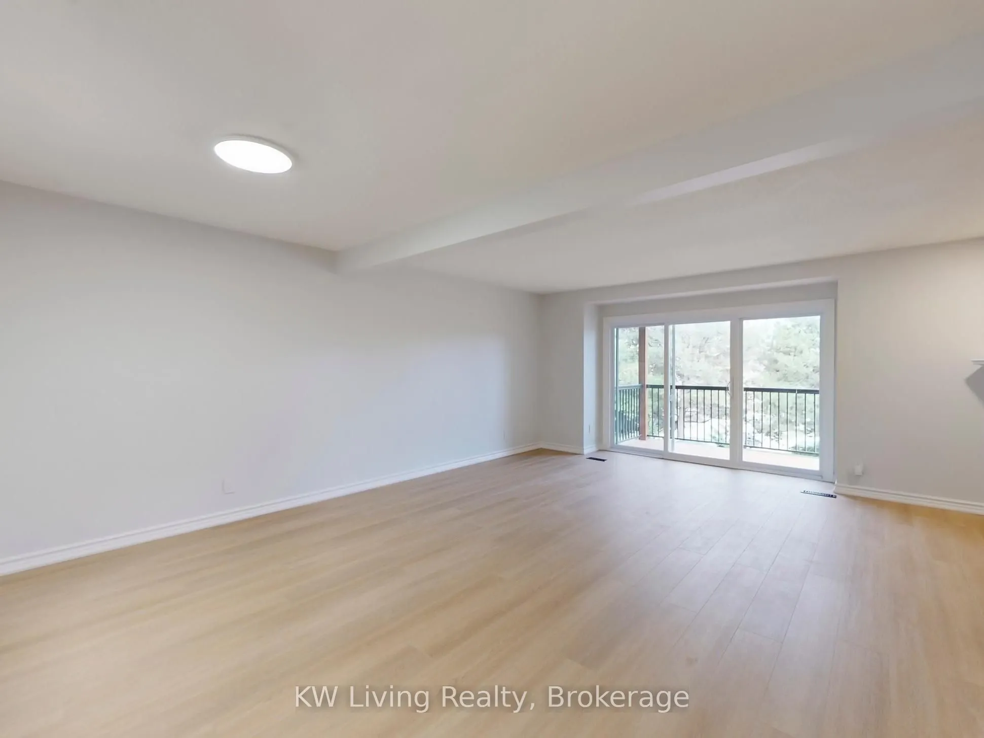 250 Keats Way, #18