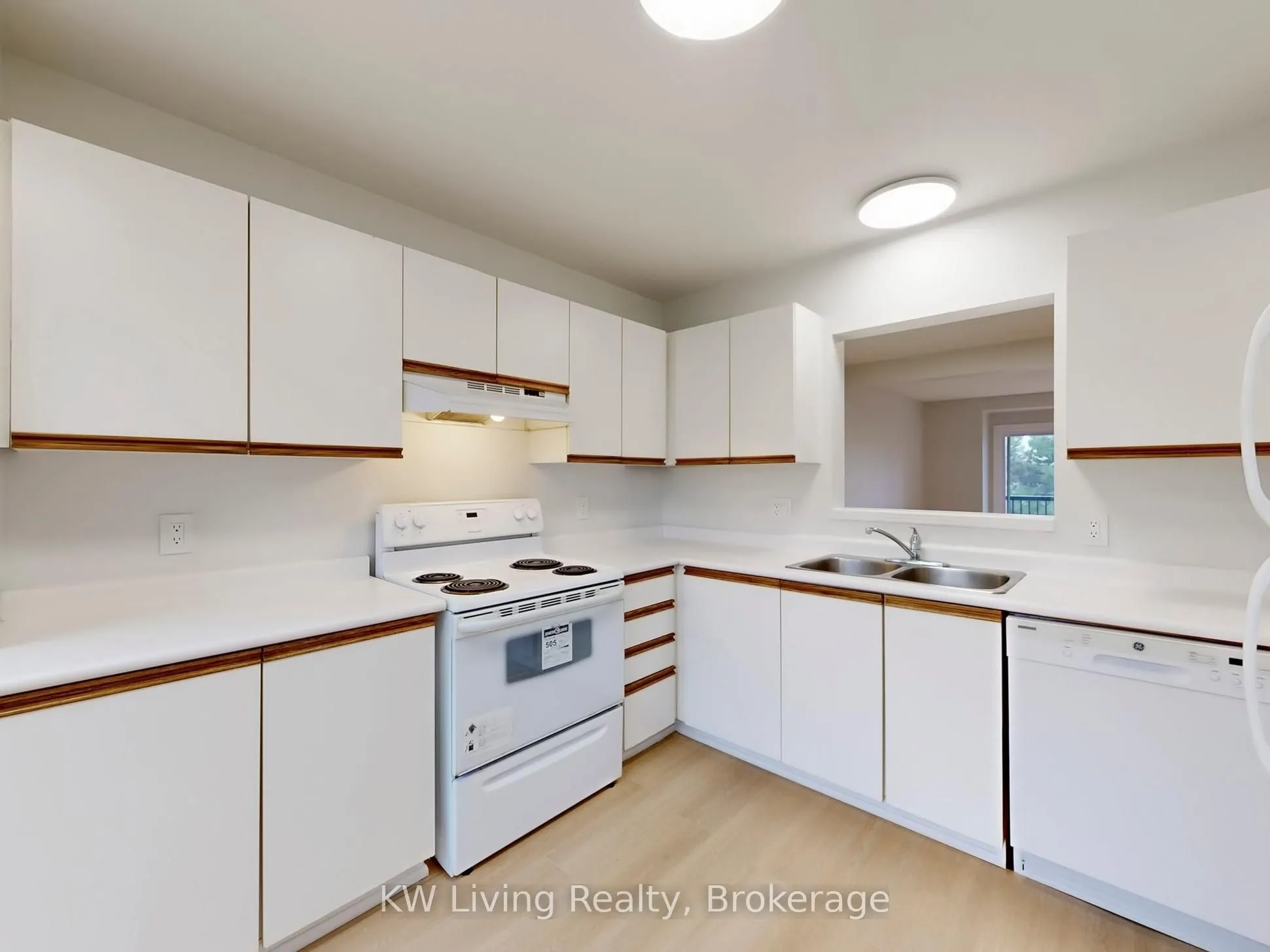 250 Keats Way, #18