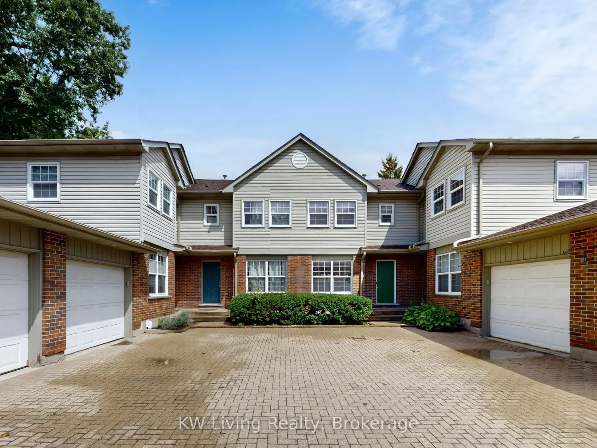 250 Keats Way, #18