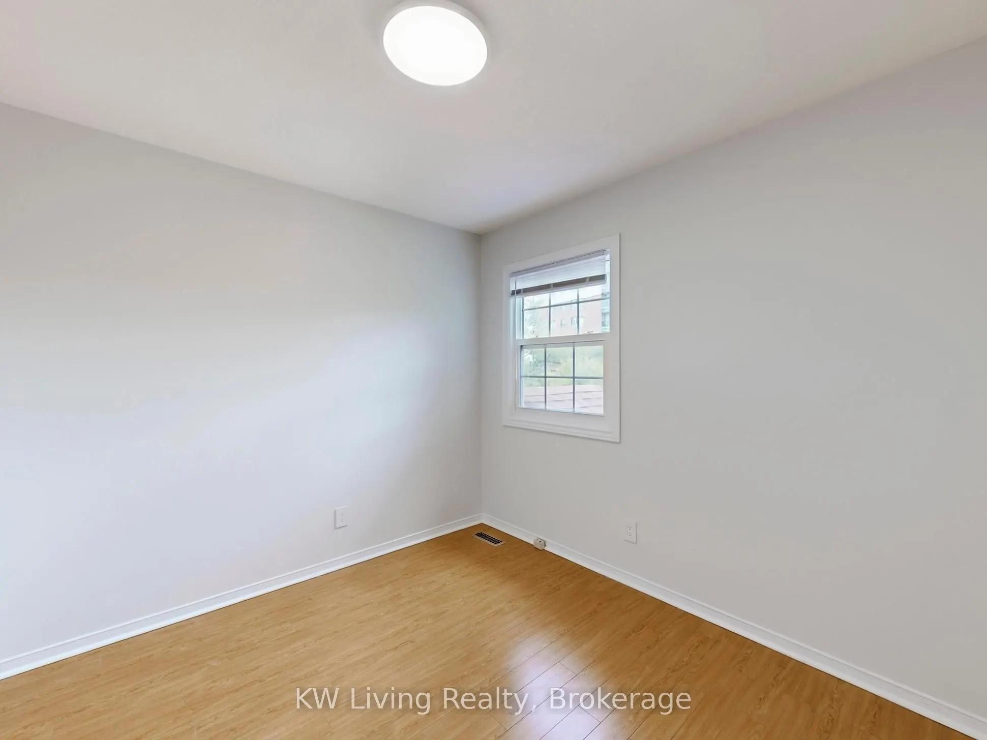 250 Keats Way, #18