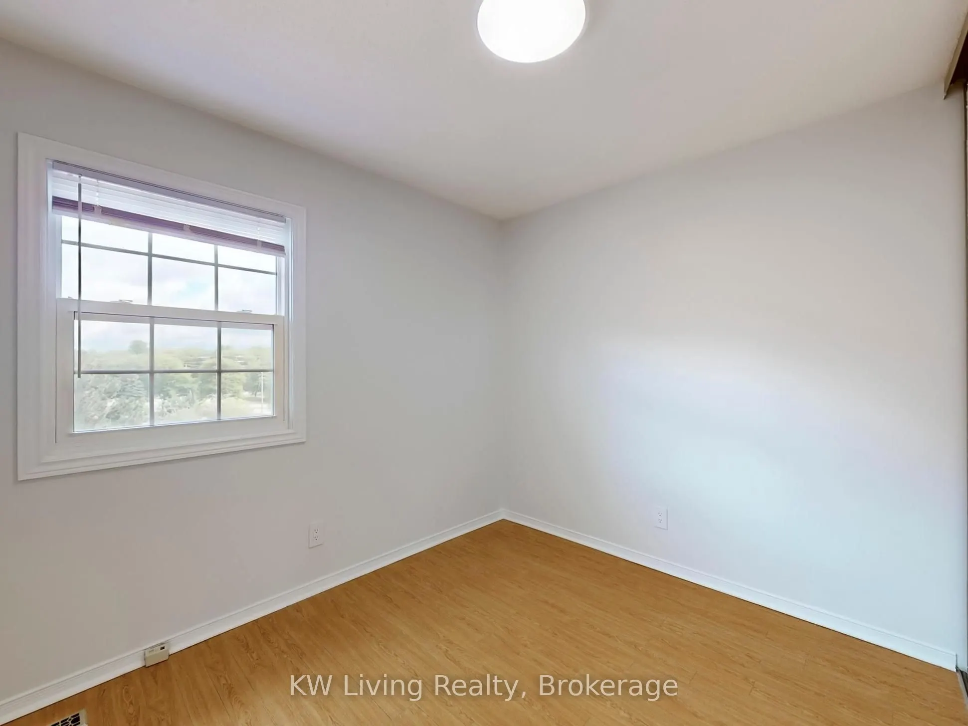 250 Keats Way, #18
