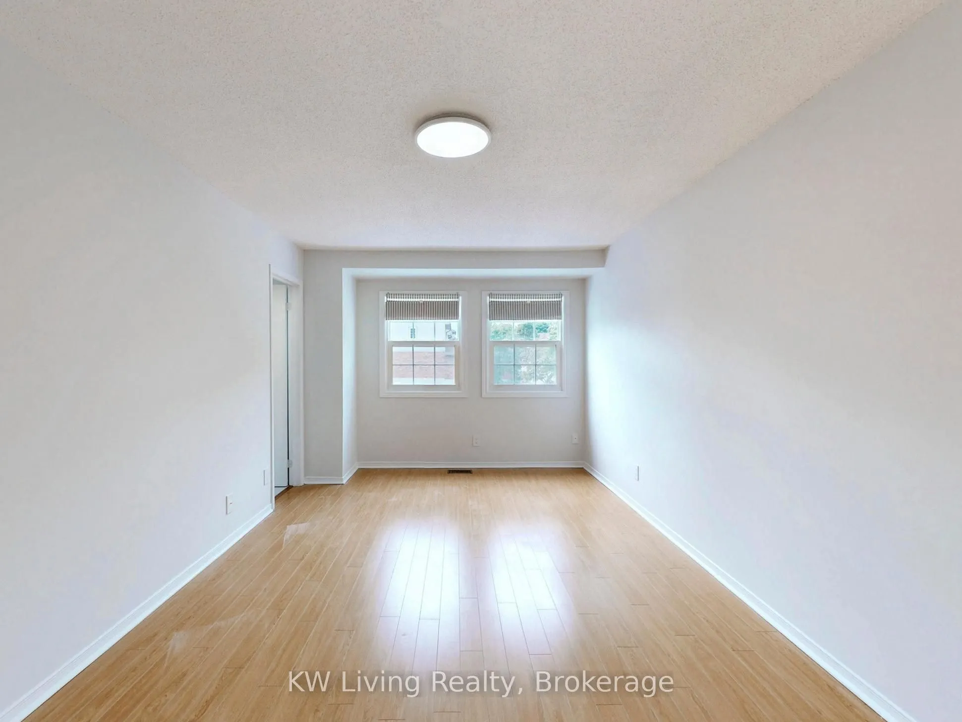 250 Keats Way, #18