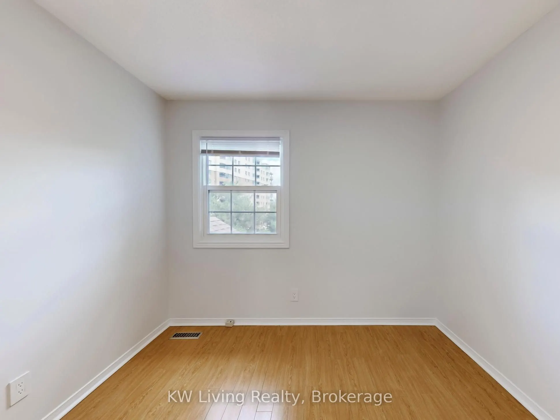 250 Keats Way, #18