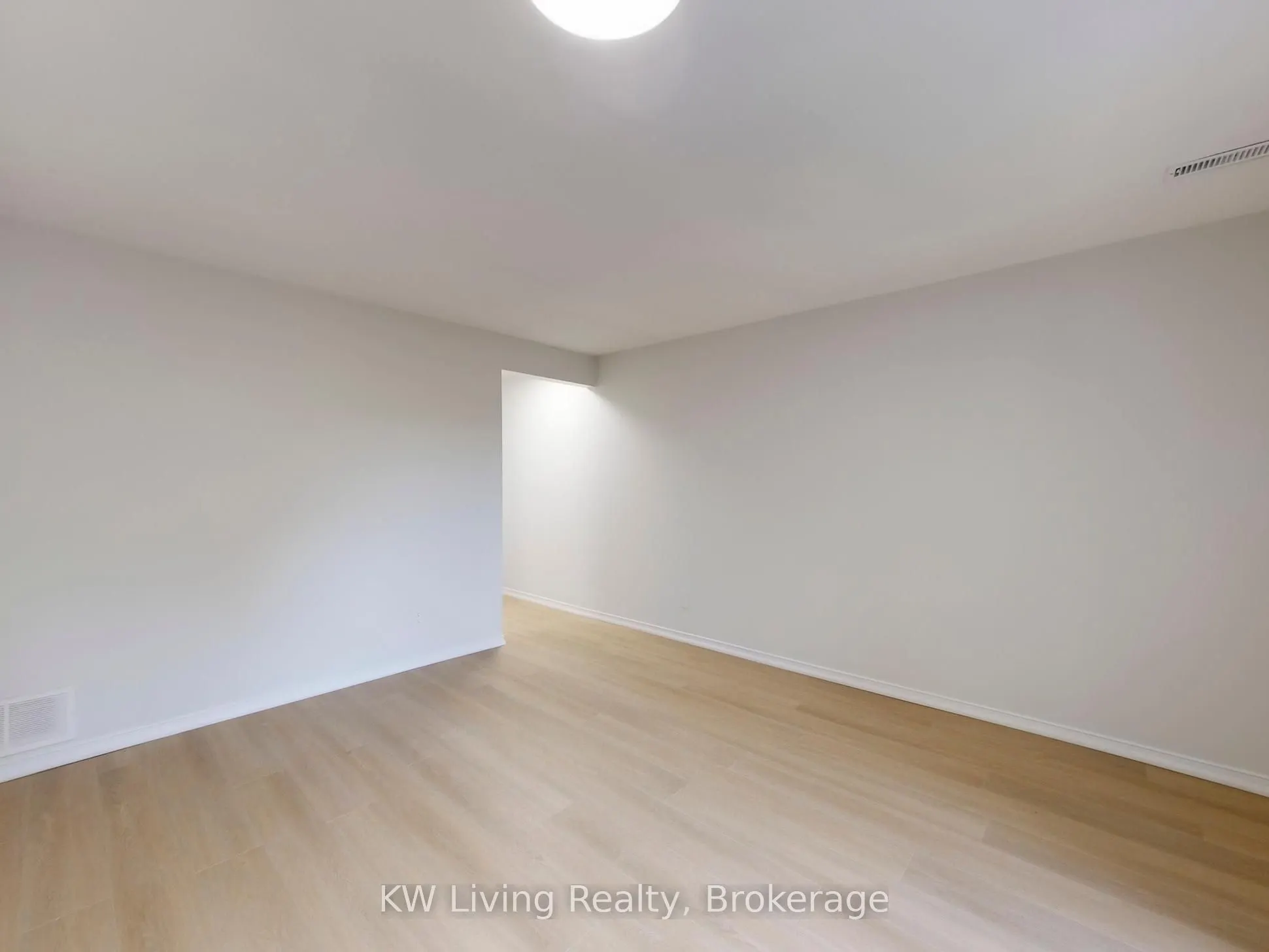 250 Keats Way, #18